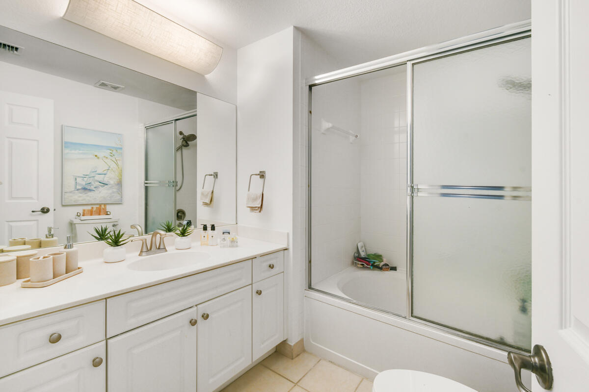 SAN MATERA THE GARDENS CONDO - Residential Lease