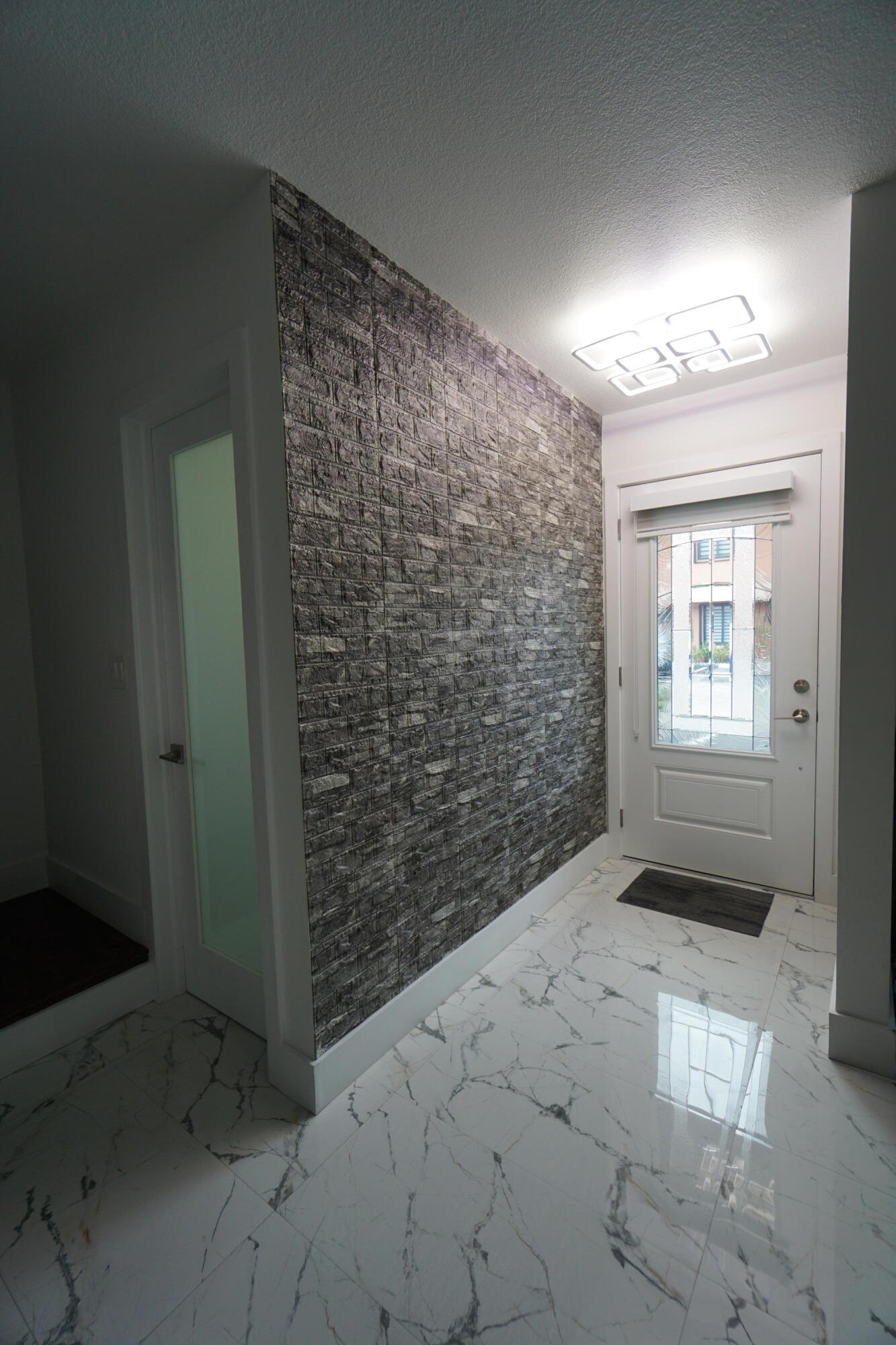 HIALEAH CLUB CONDO - Residential