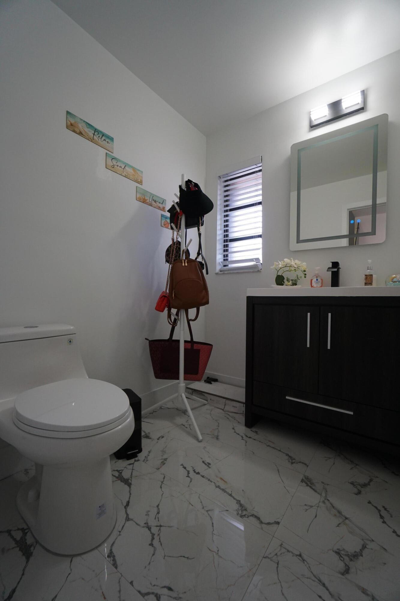 HIALEAH CLUB CONDO - Residential