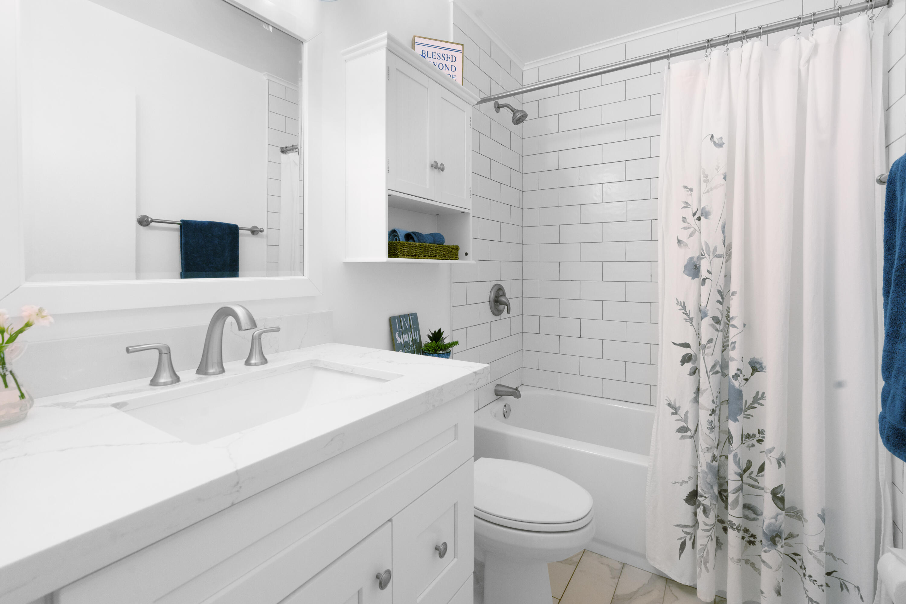 COUNTERPOINT ESTATES 14 - Residential