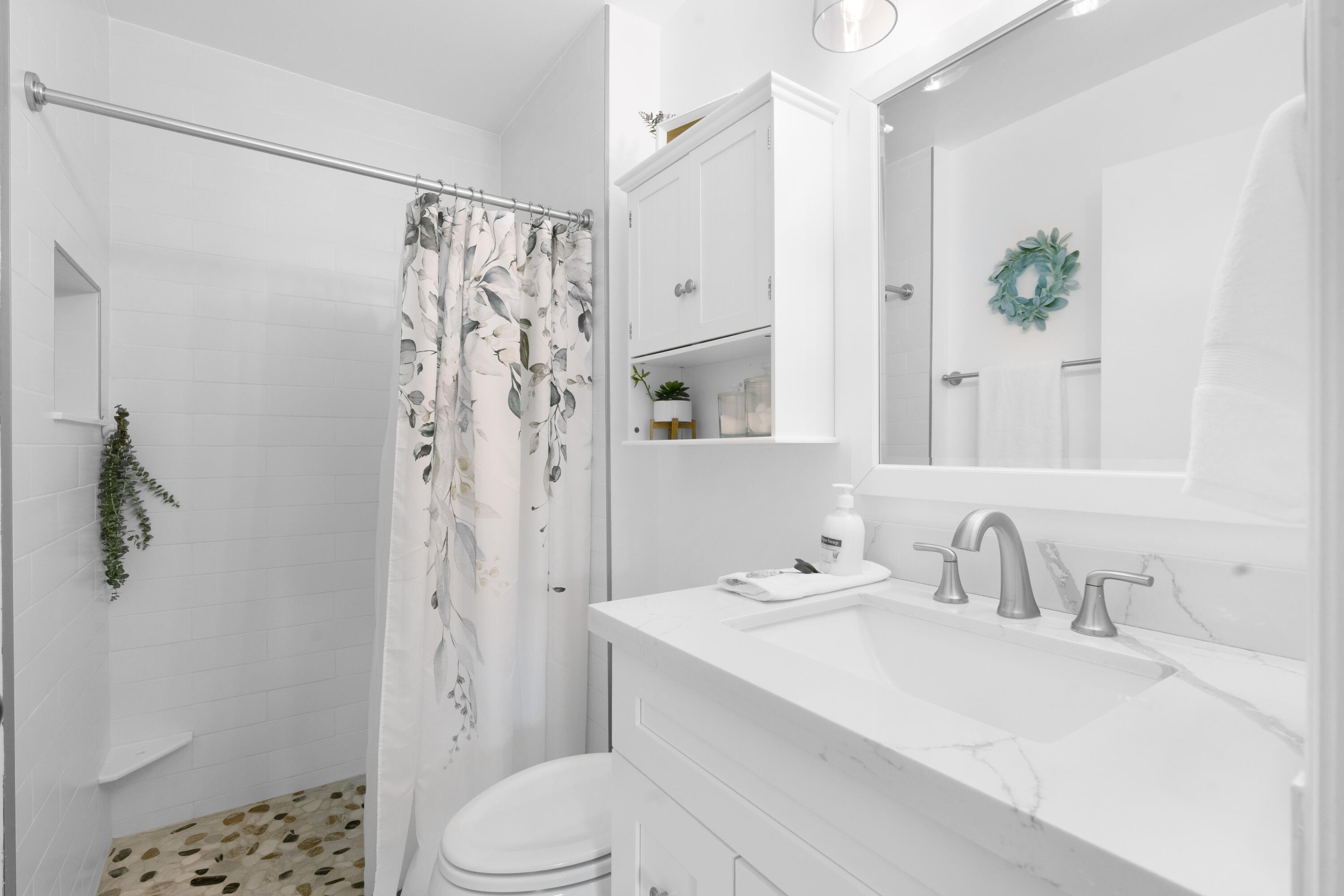 COUNTERPOINT ESTATES 14 - Residential