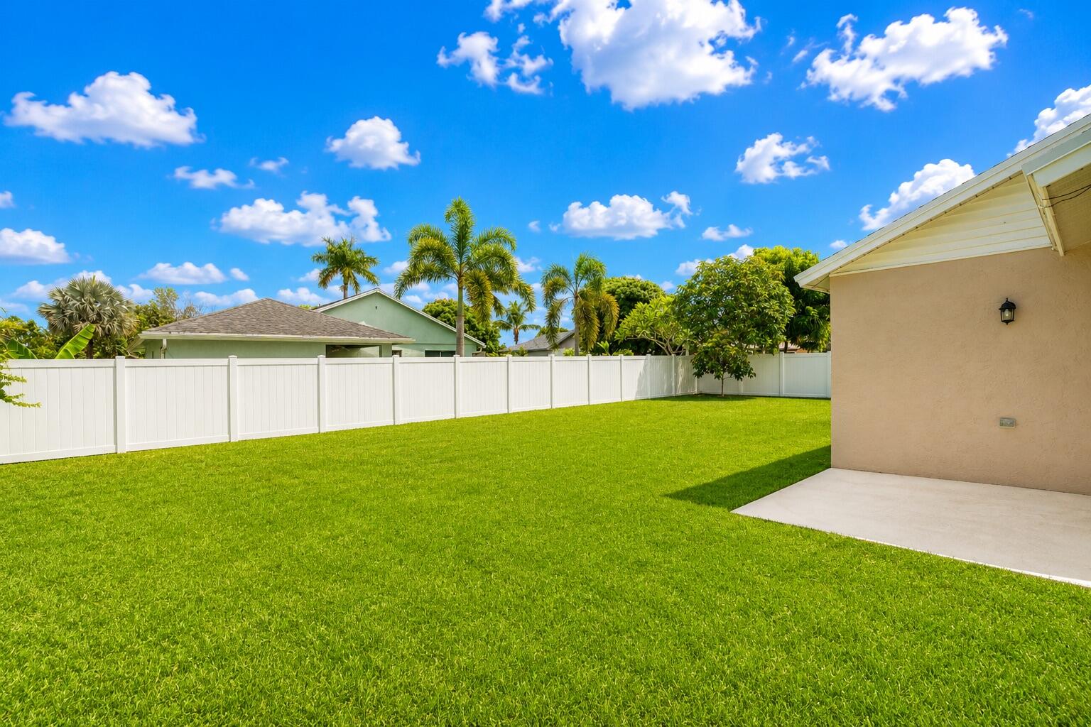 COUNTERPOINT ESTATES 14 - Residential