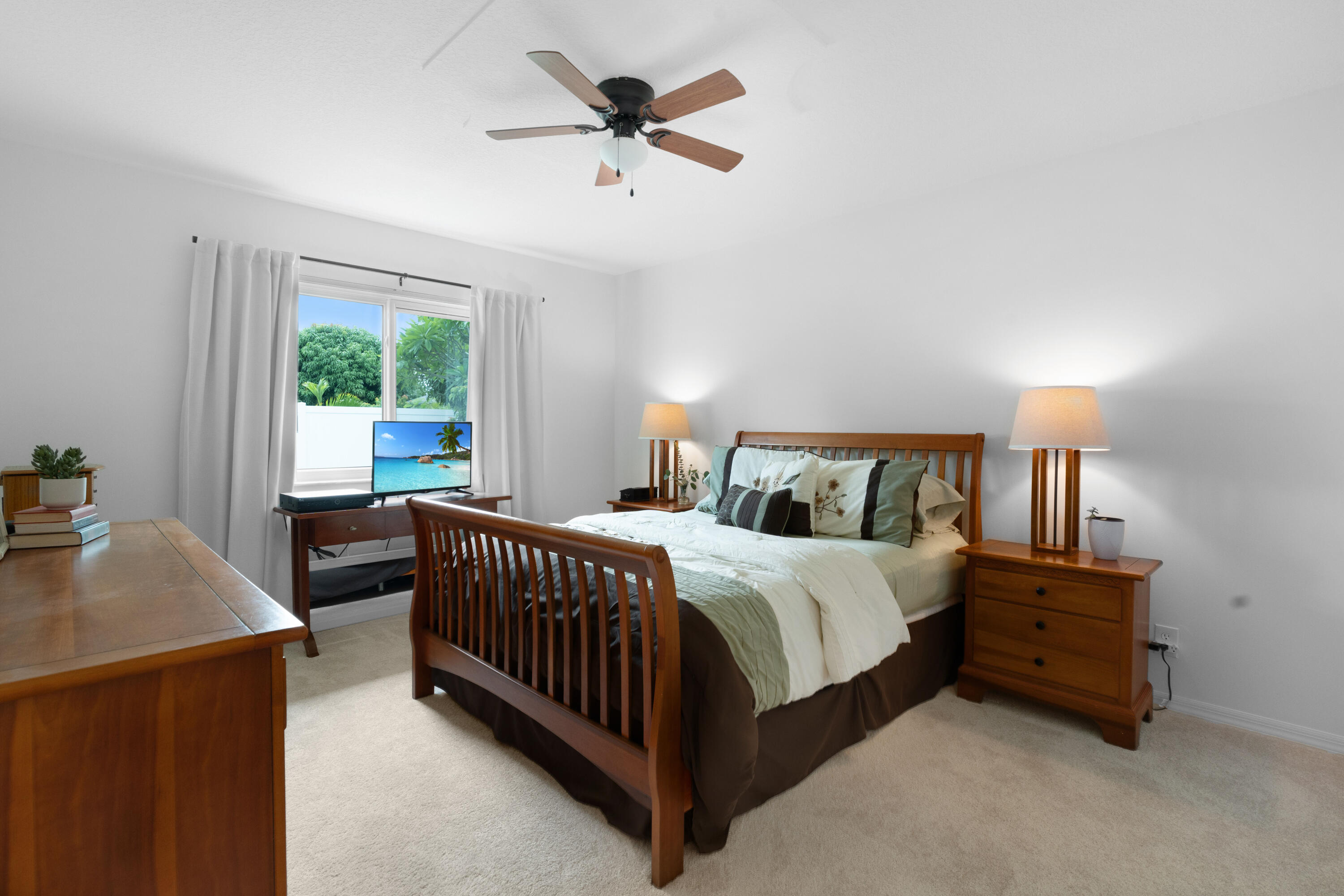 COUNTERPOINT ESTATES 14 - Residential