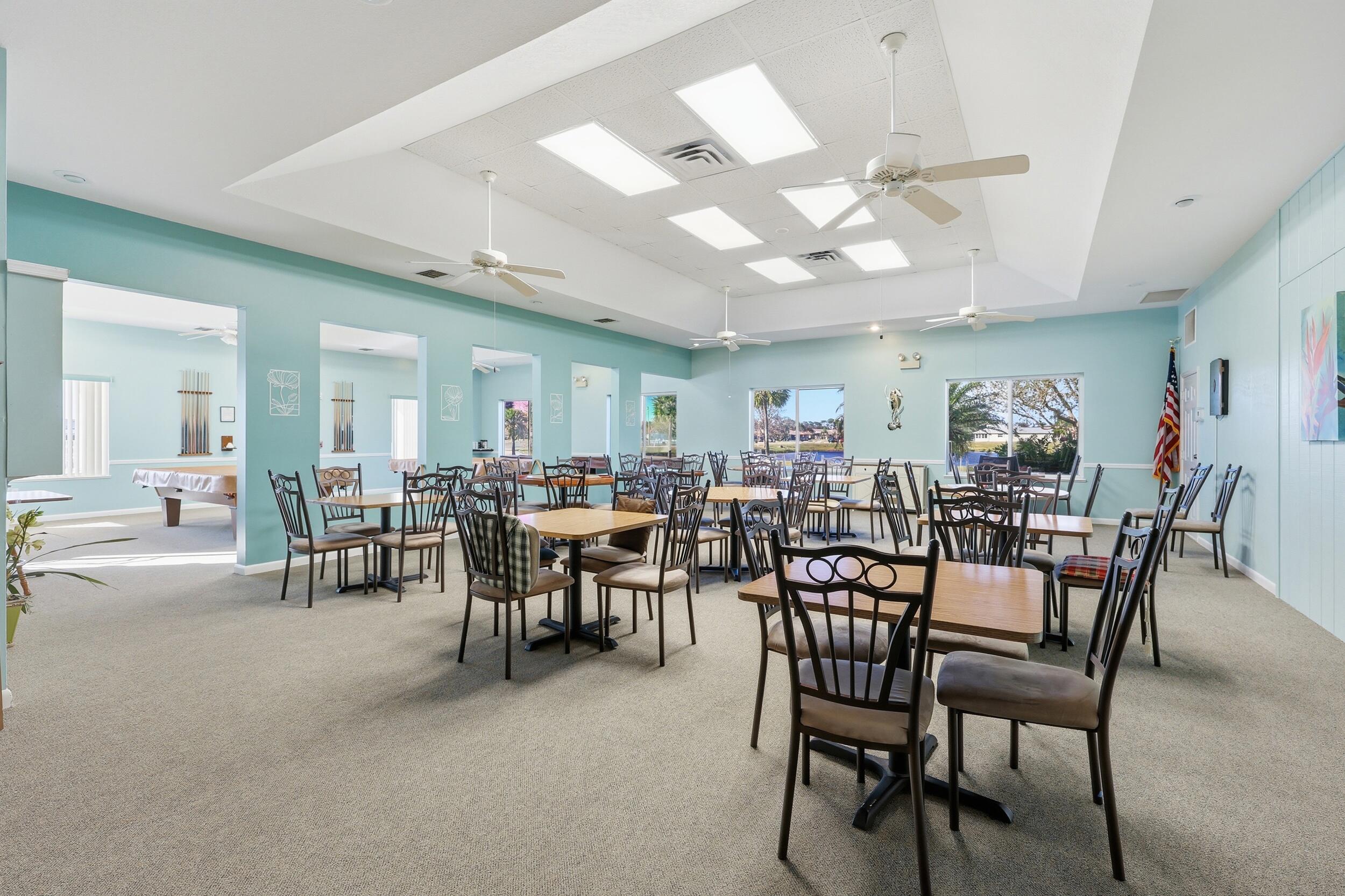 THE GROVE CONDOMINIUM SECTION 1 - Residential