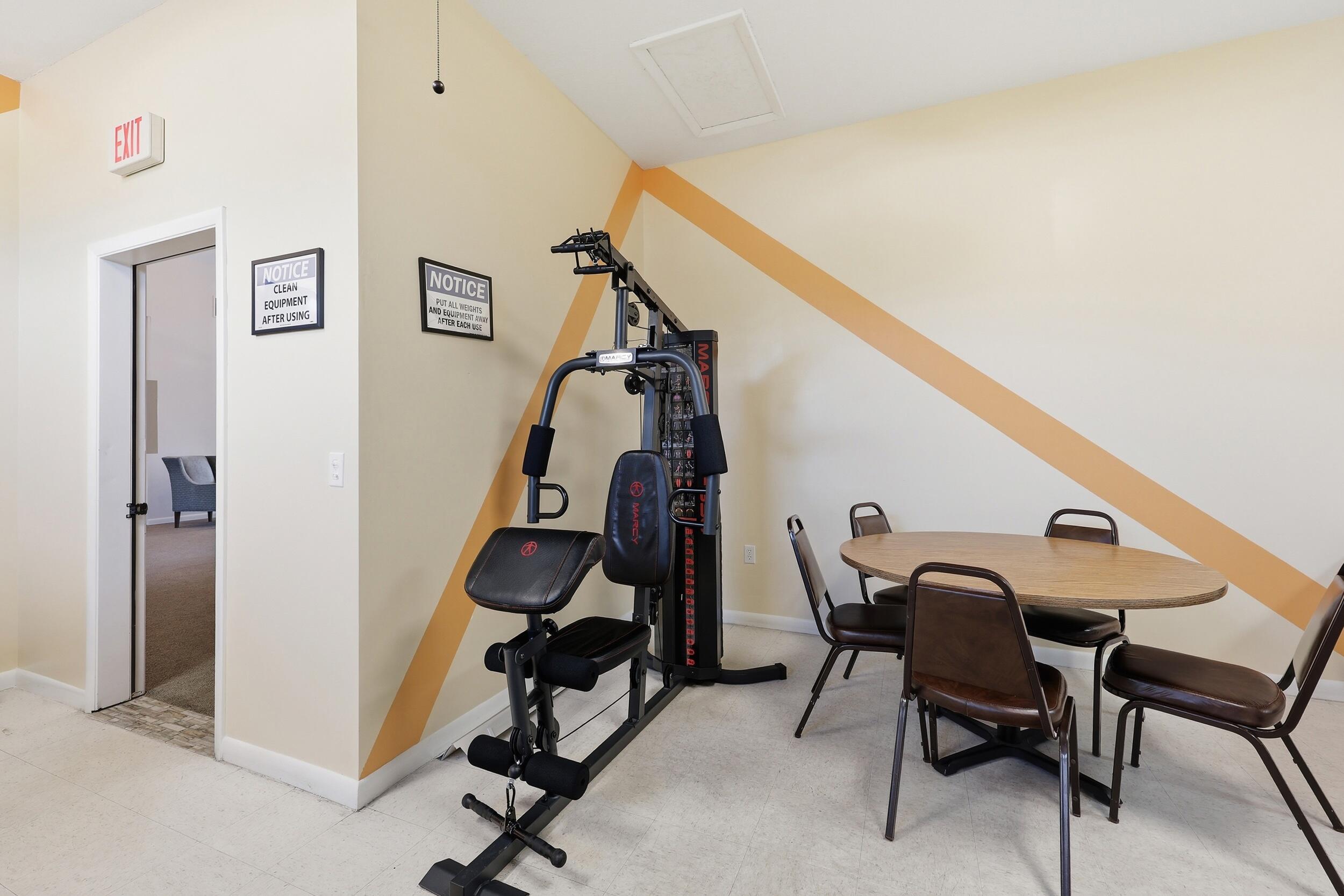 THE GROVE CONDOMINIUM SECTION 1 - Residential