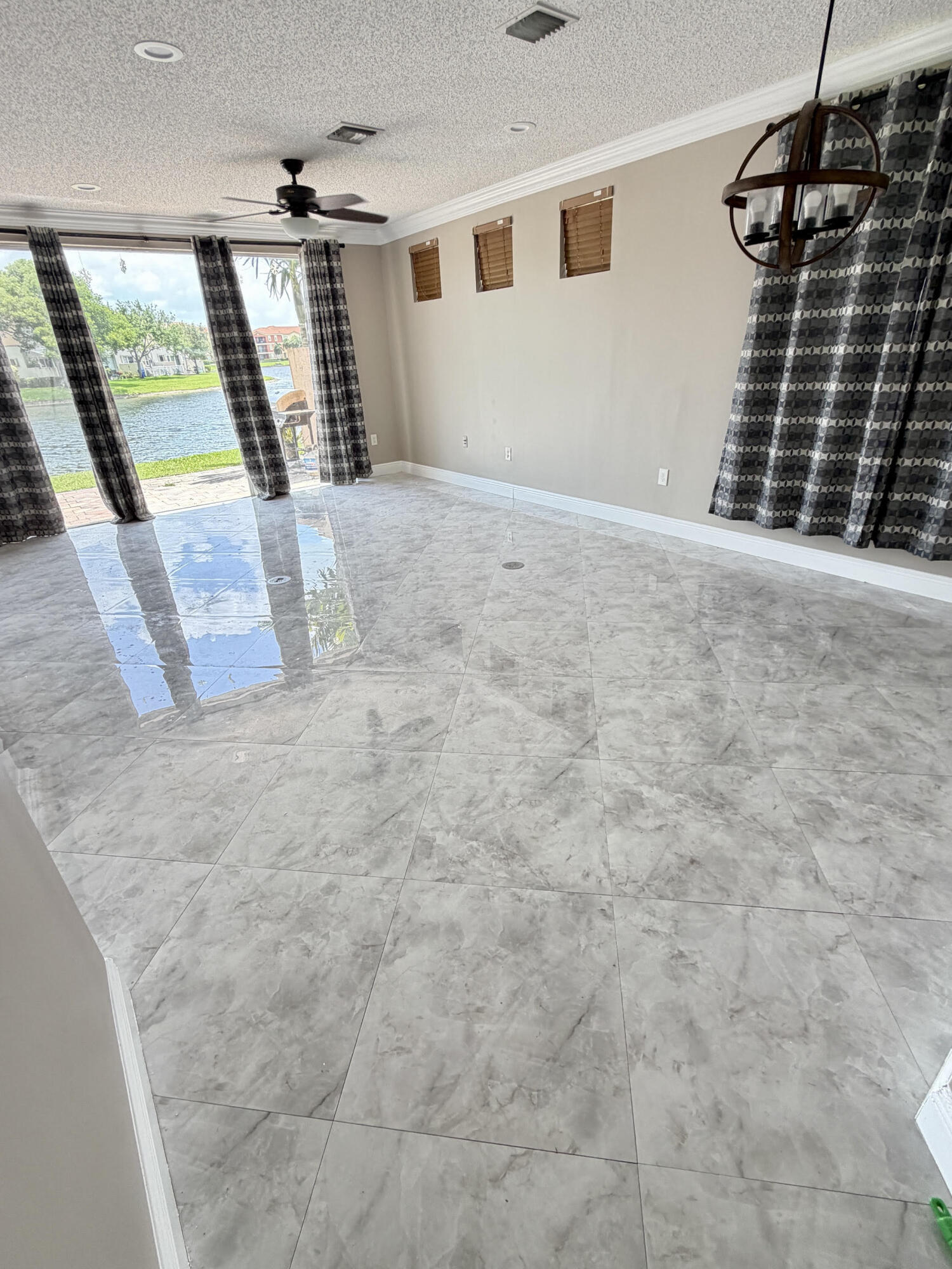 RIVIERA ISLES IV - Residential Lease