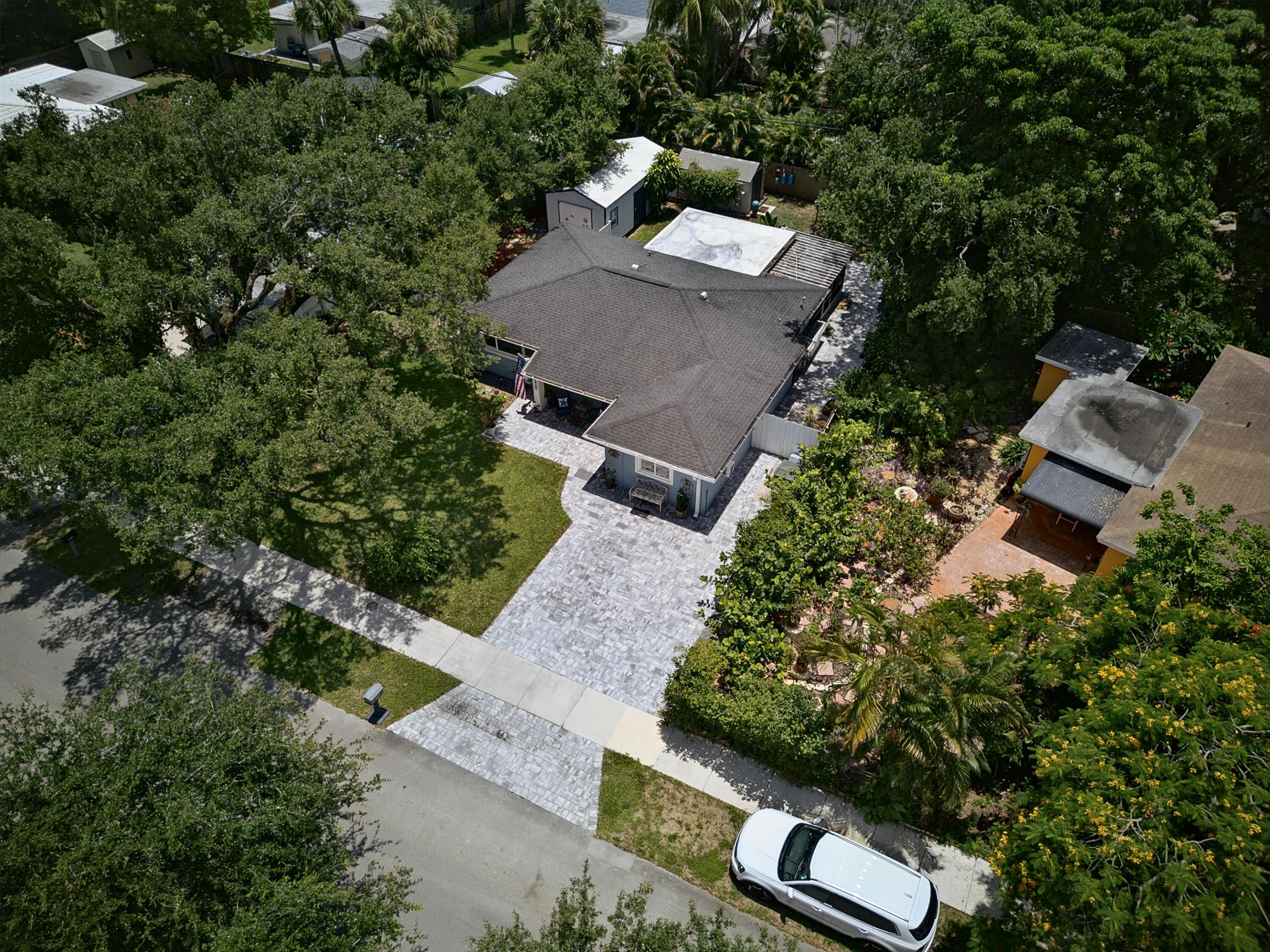 RIVERLAND VILLAGE SEC 1-REPLAT - Residential