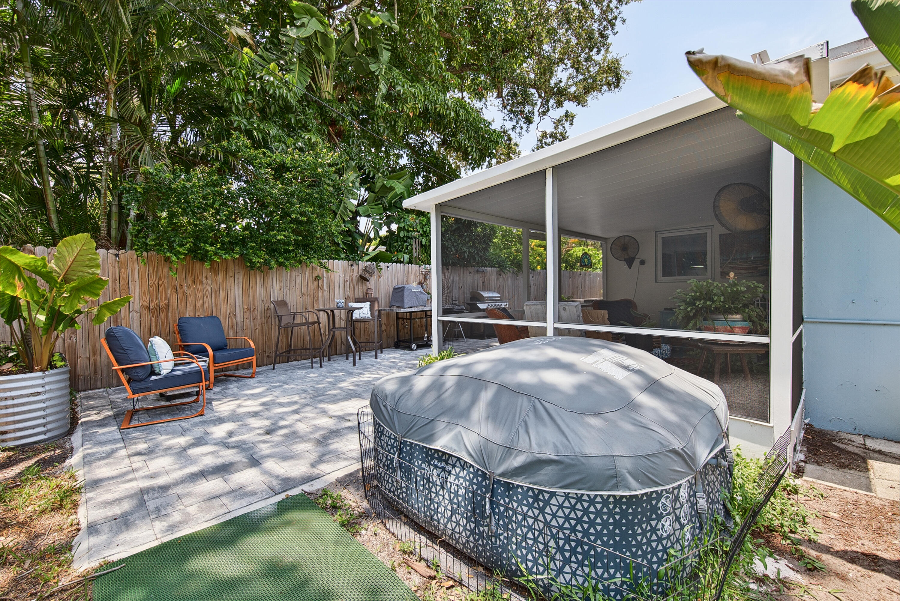 RIVERLAND VILLAGE SEC 1-REPLAT - Residential