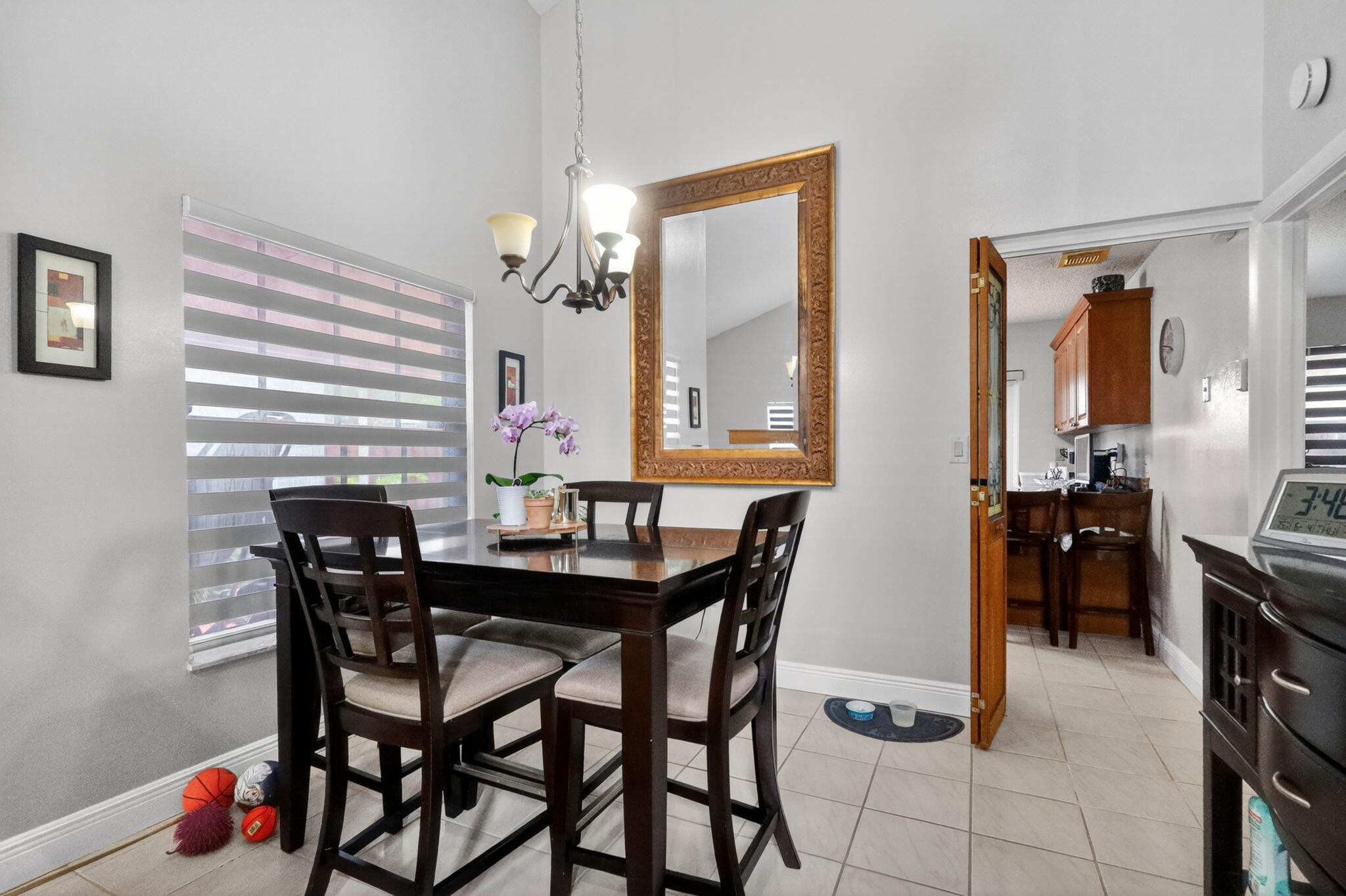 COUNTRY LAKE HOMES 1ST ADDN - Residential