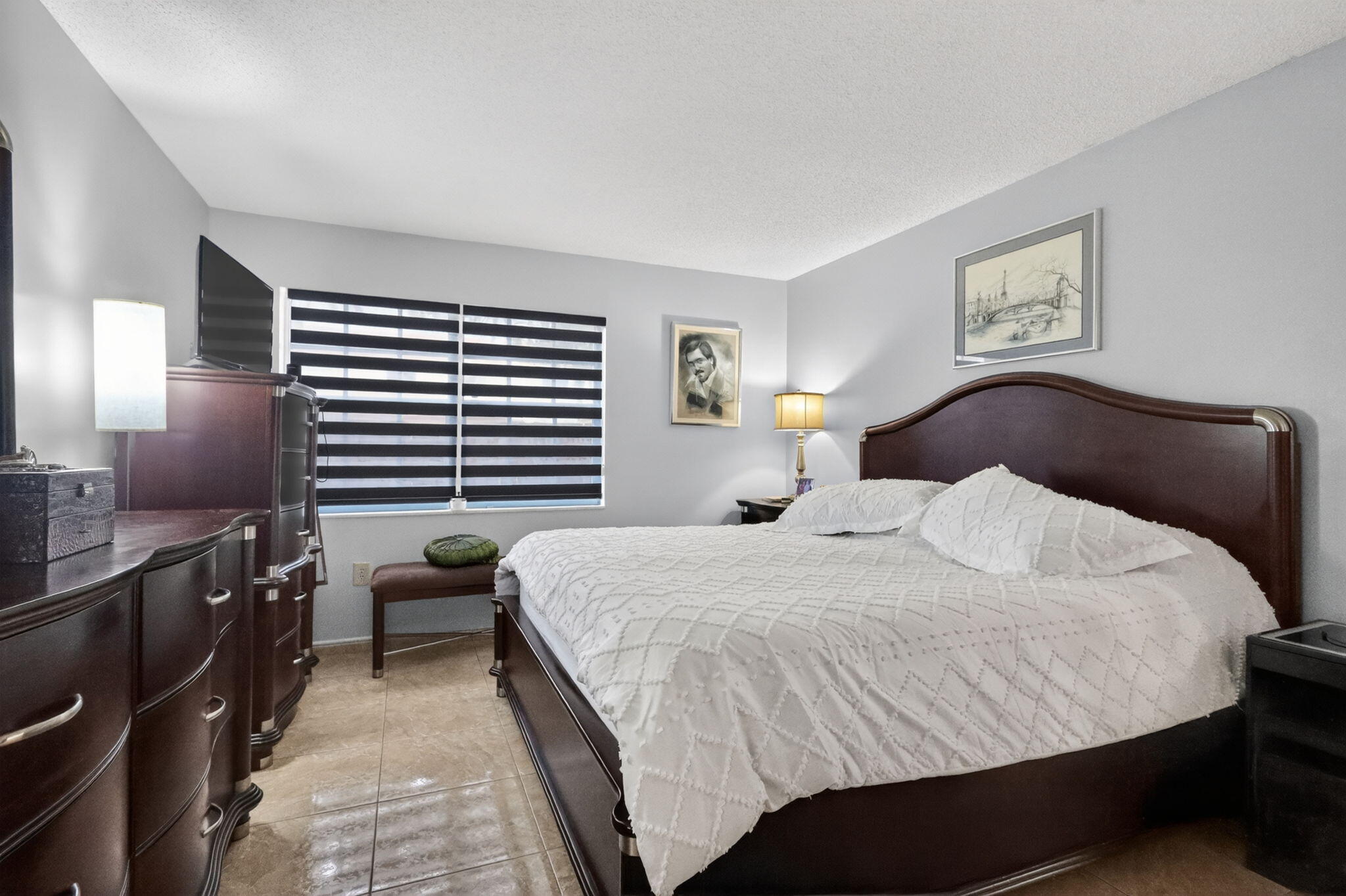 COUNTRY LAKE HOMES 1ST ADDN - Residential