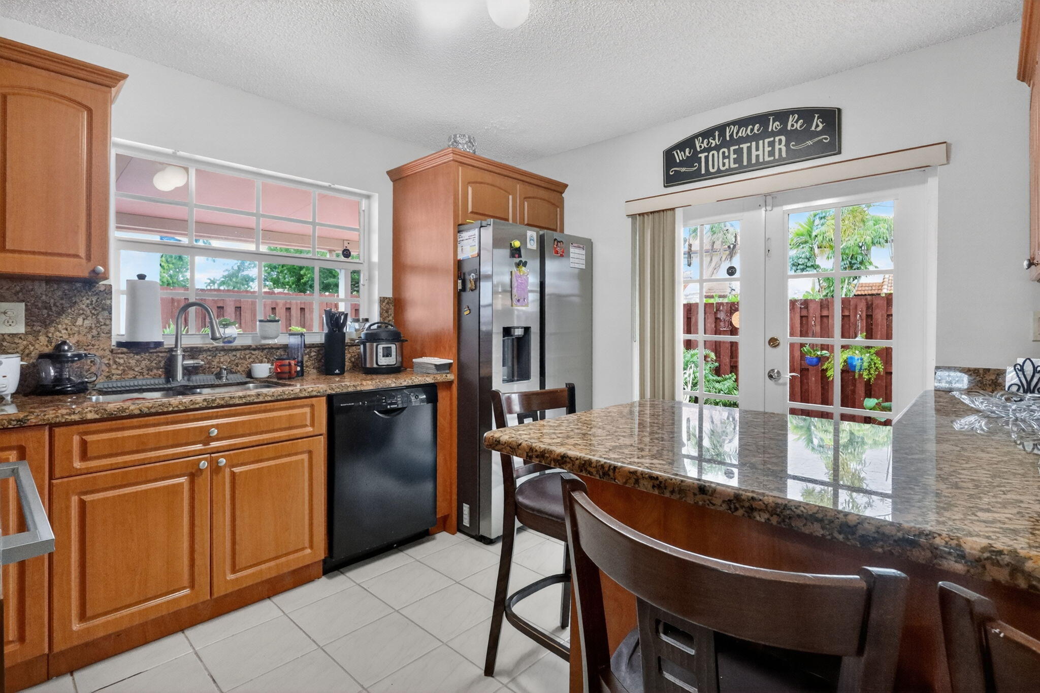 COUNTRY LAKE HOMES 1ST ADDN - Residential