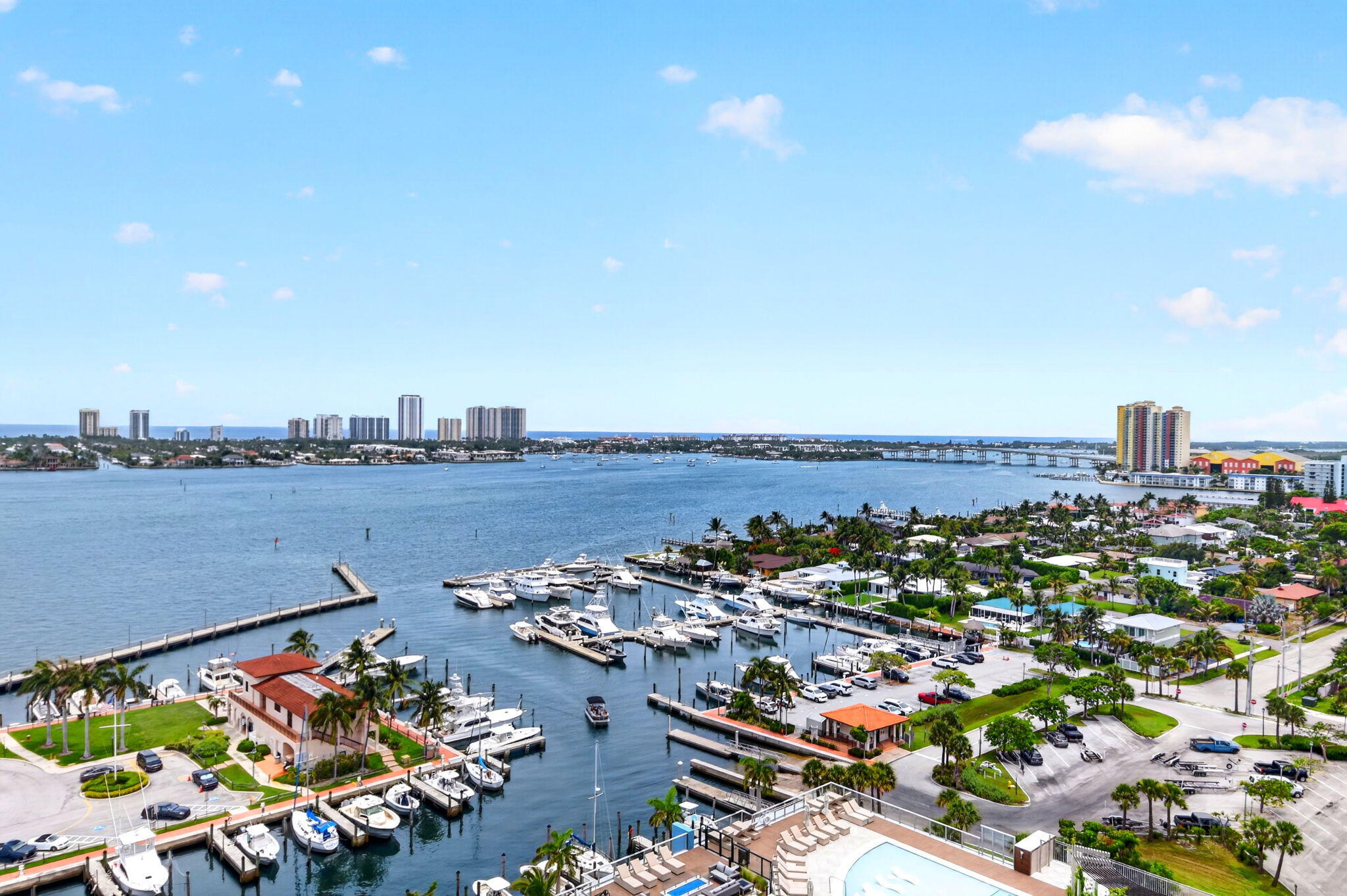 NAUTILUS 220 CONDO - Residential