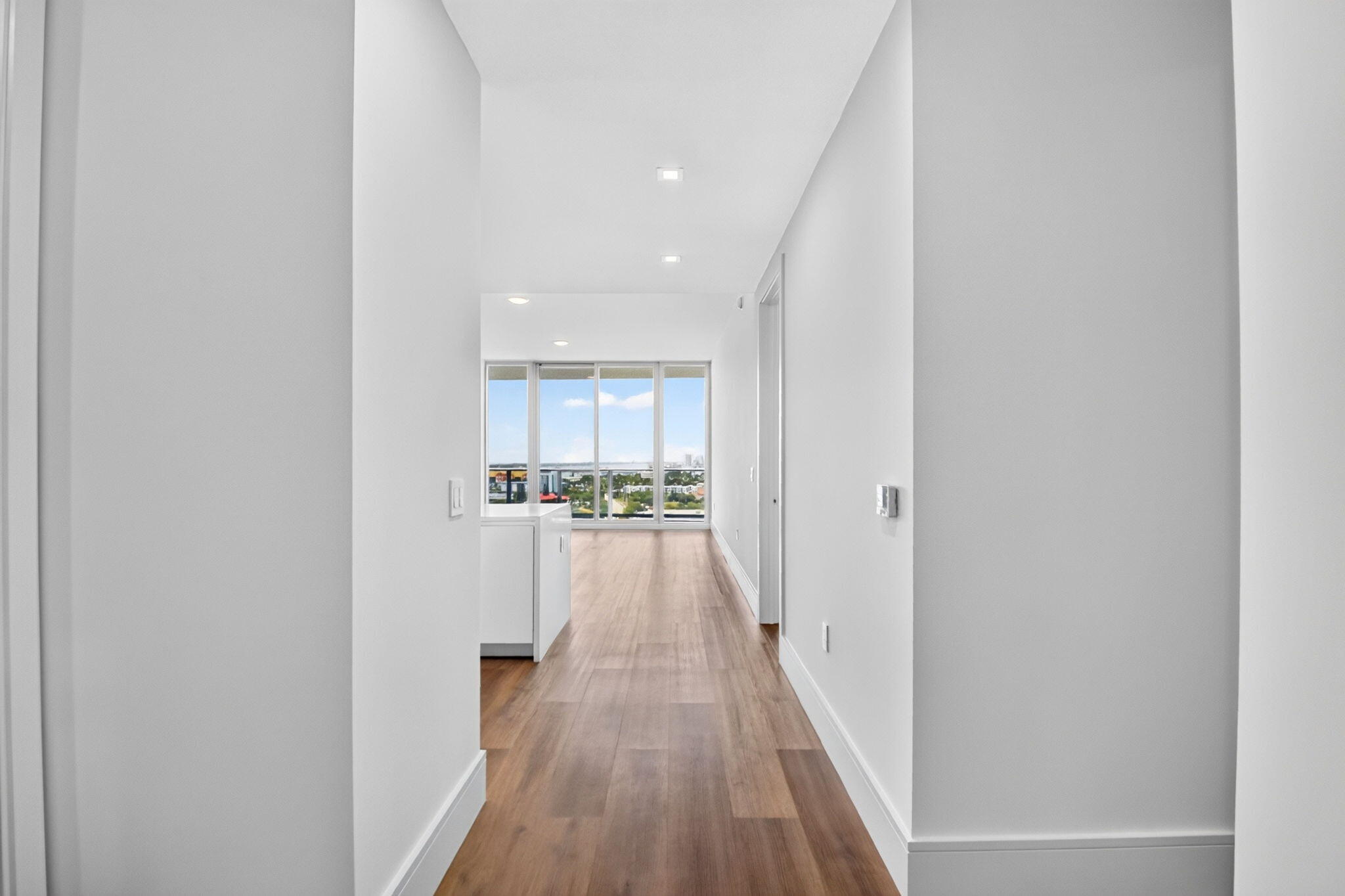 NAUTILUS 220 CONDO - Residential