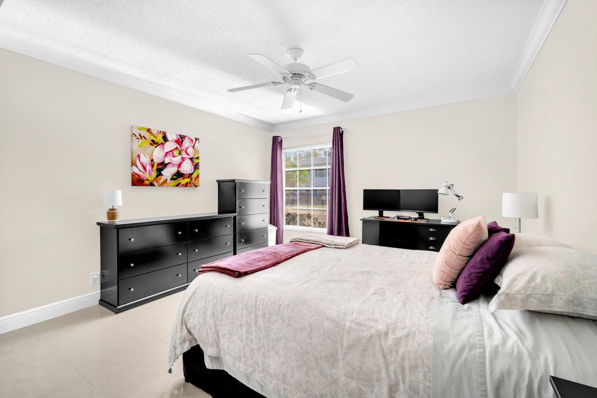 IMPERIAL POINT COLONNADES CONDO - Residential