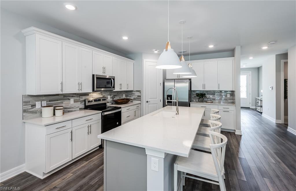 WHISPERING LAKES PHASE 2 - Residential