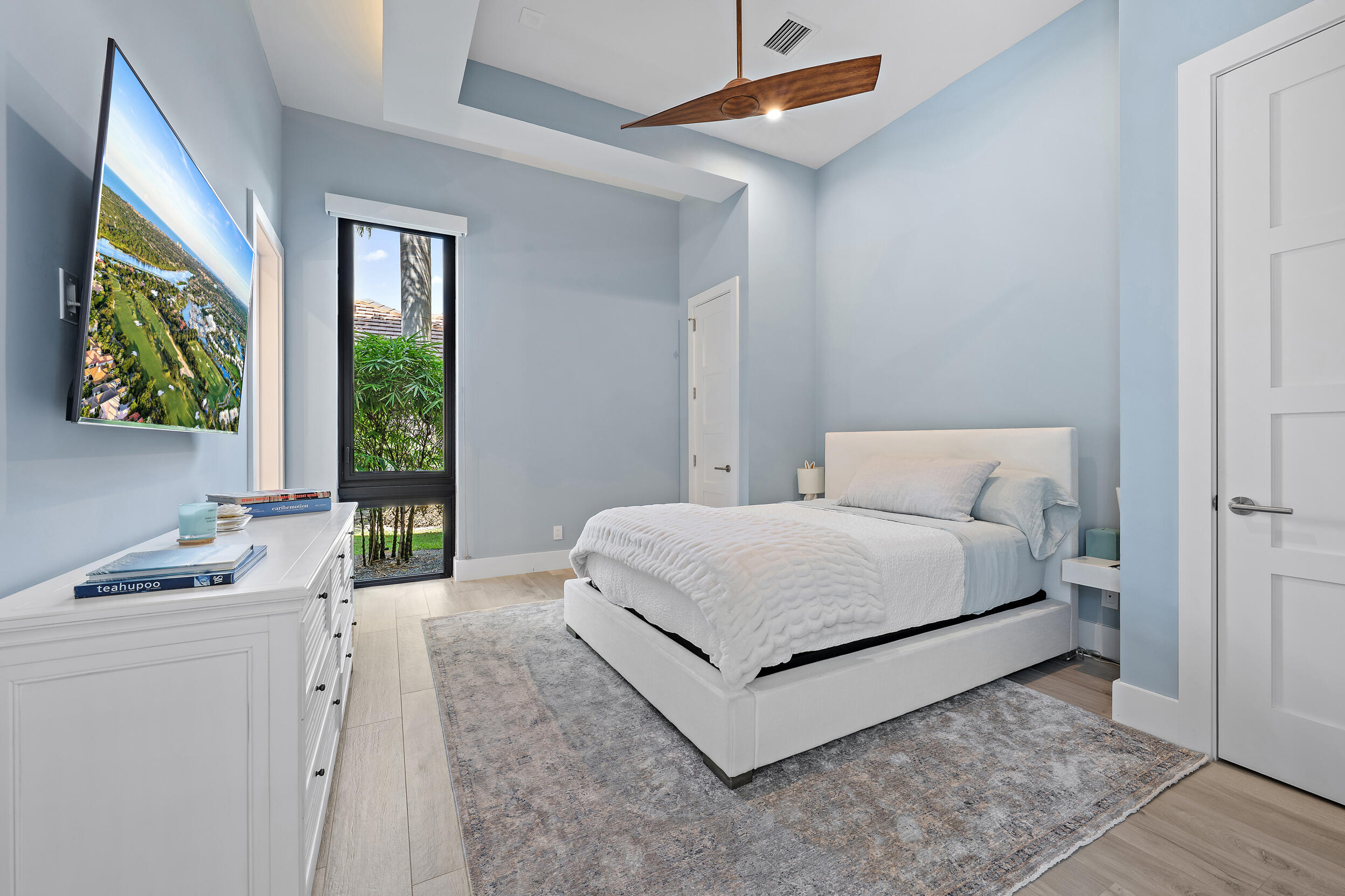 Admirals Cove - Residential
