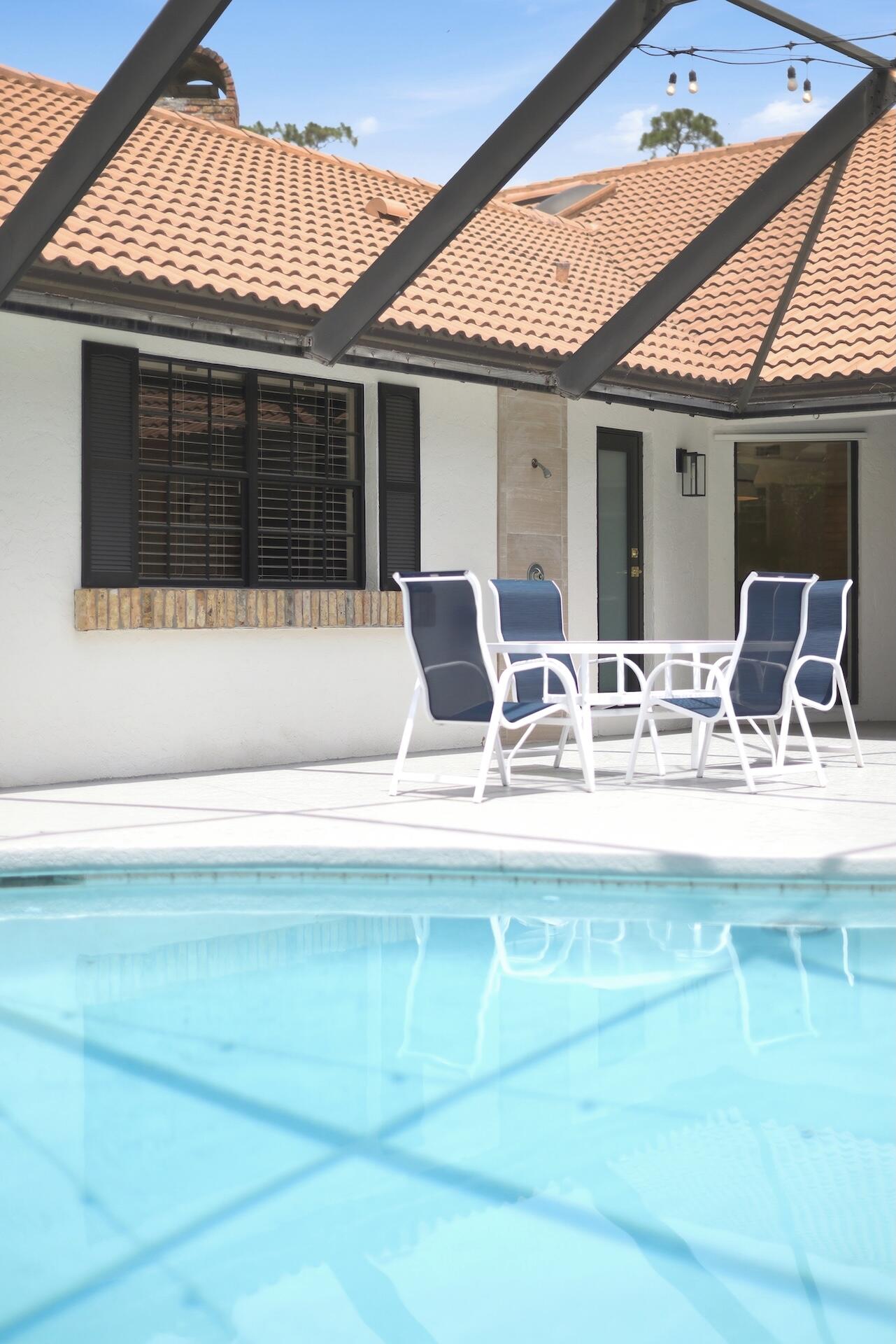 MEADOW WOOD OF THE LANDINGS AT WELLINGTO - Residential