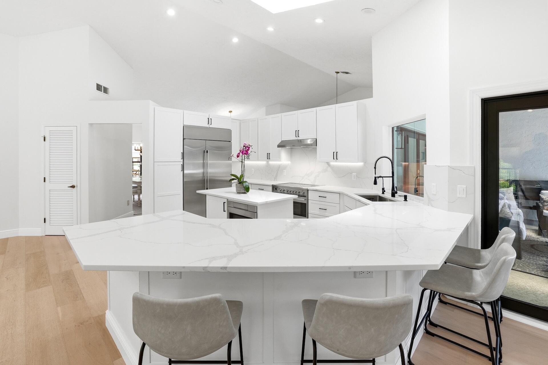 MEADOW WOOD OF THE LANDINGS AT WELLINGTO - Residential