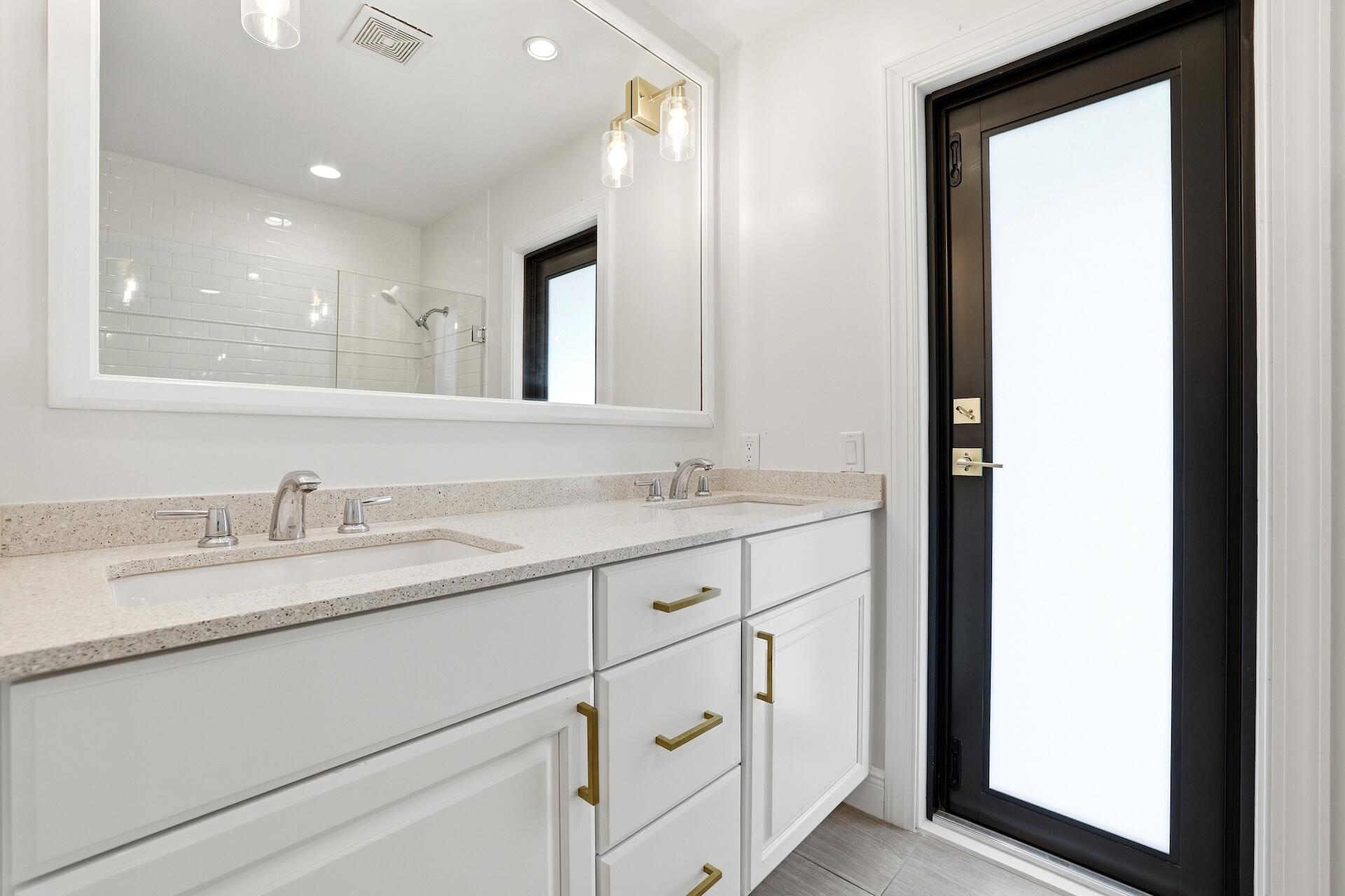 MEADOW WOOD OF THE LANDINGS AT WELLINGTO - Residential