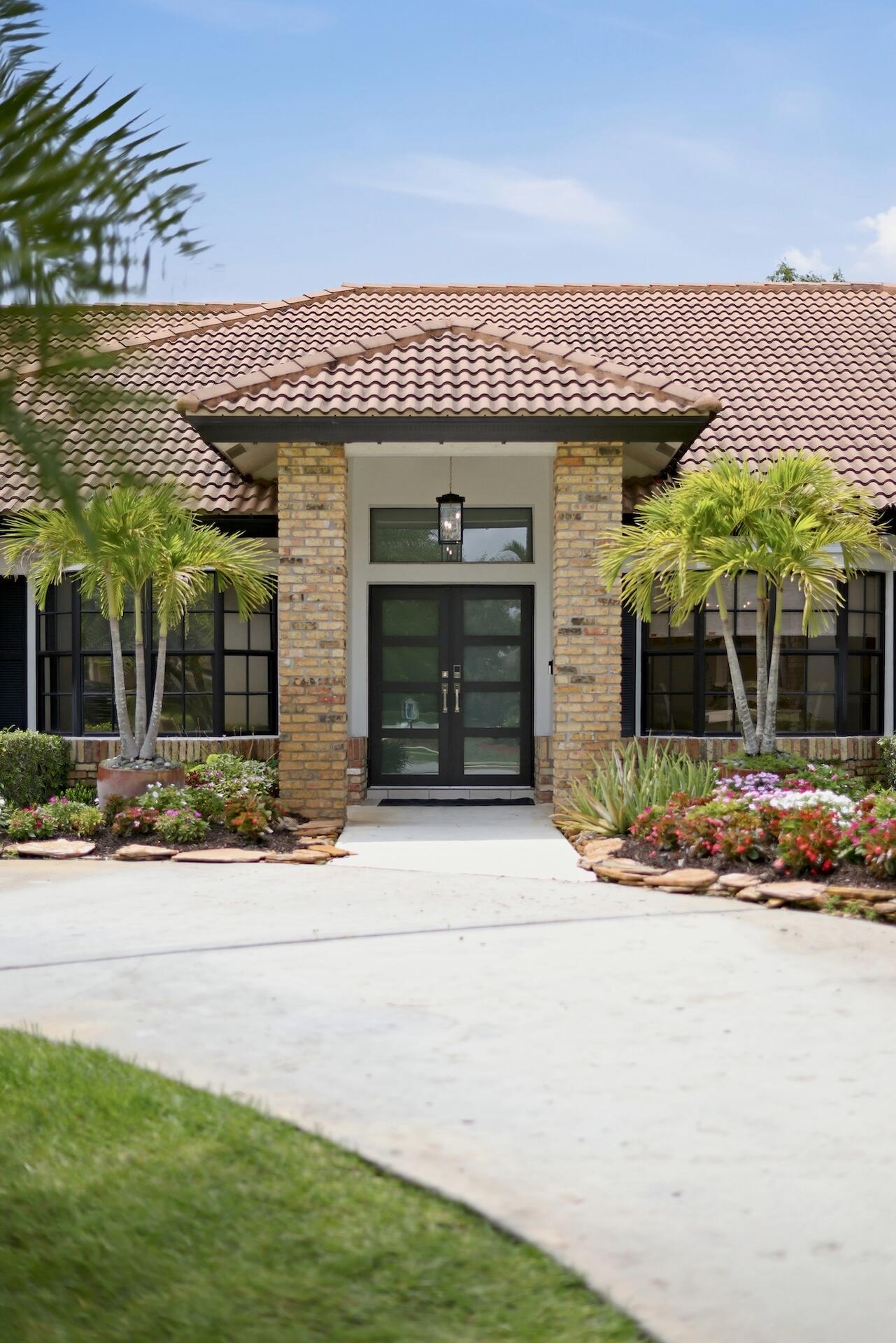 MEADOW WOOD OF THE LANDINGS AT WELLINGTO - Residential