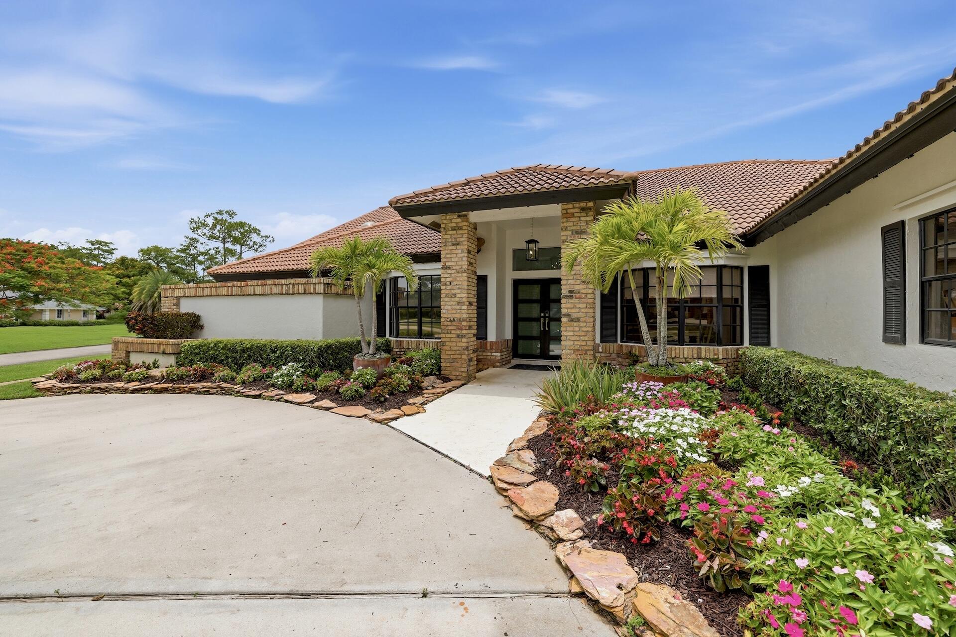 MEADOW WOOD OF THE LANDINGS AT WELLINGTO - Residential