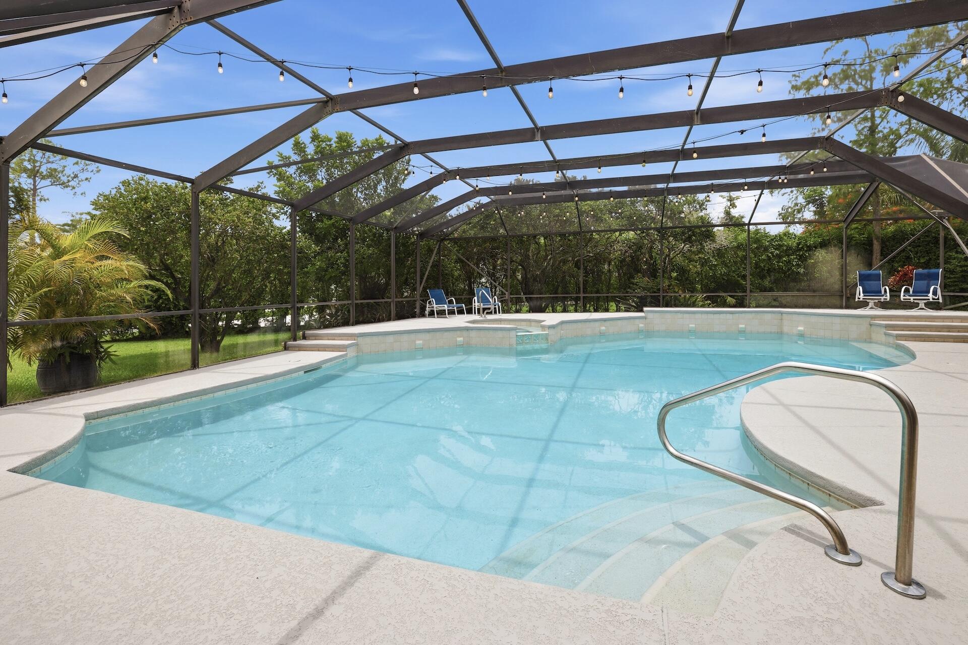 MEADOW WOOD OF THE LANDINGS AT WELLINGTO - Residential