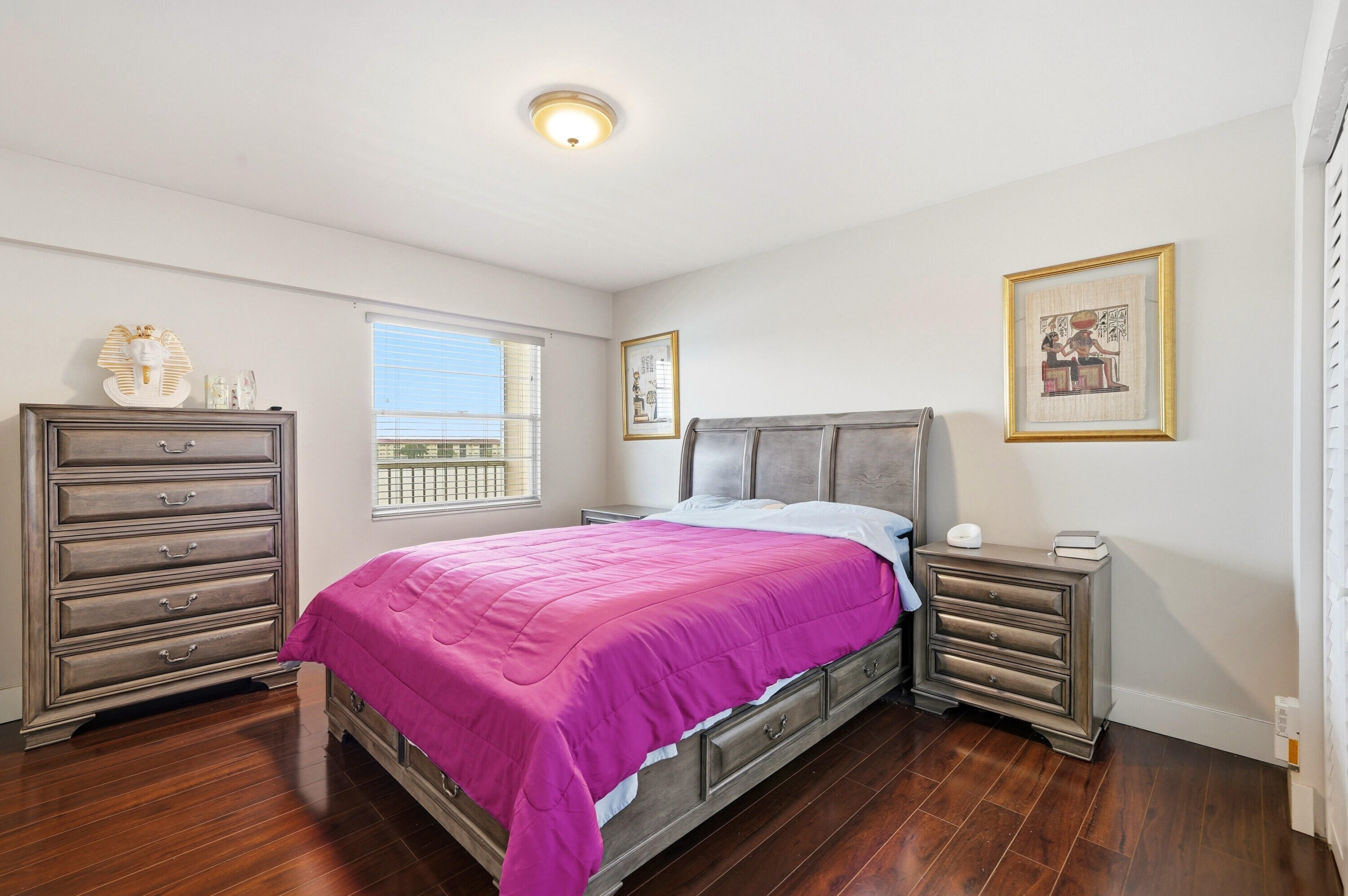 IVANHOE WEST AT CENTURY VILLAGE - Residential