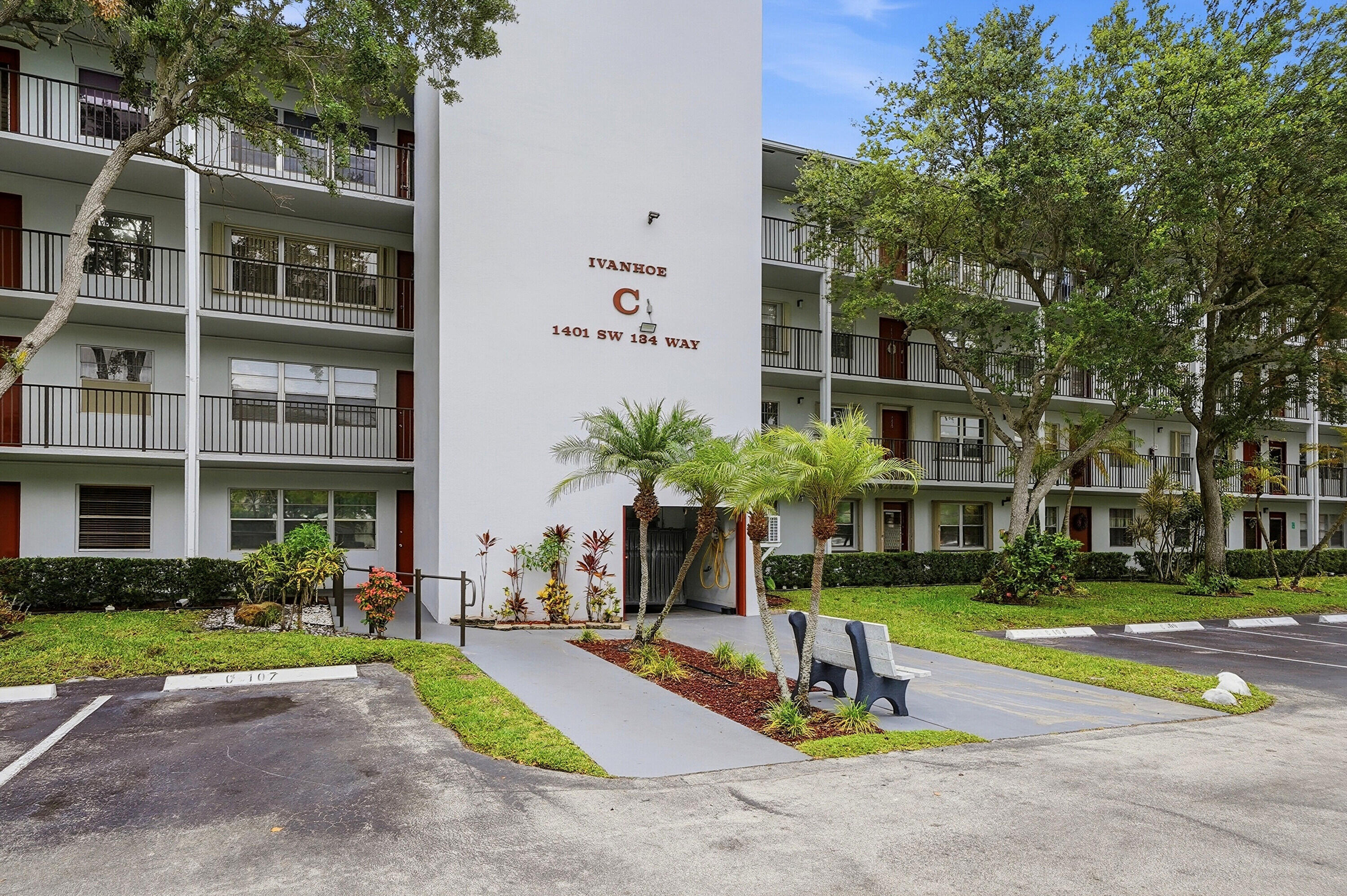 IVANHOE WEST AT CENTURY VILLAGE - Residential
