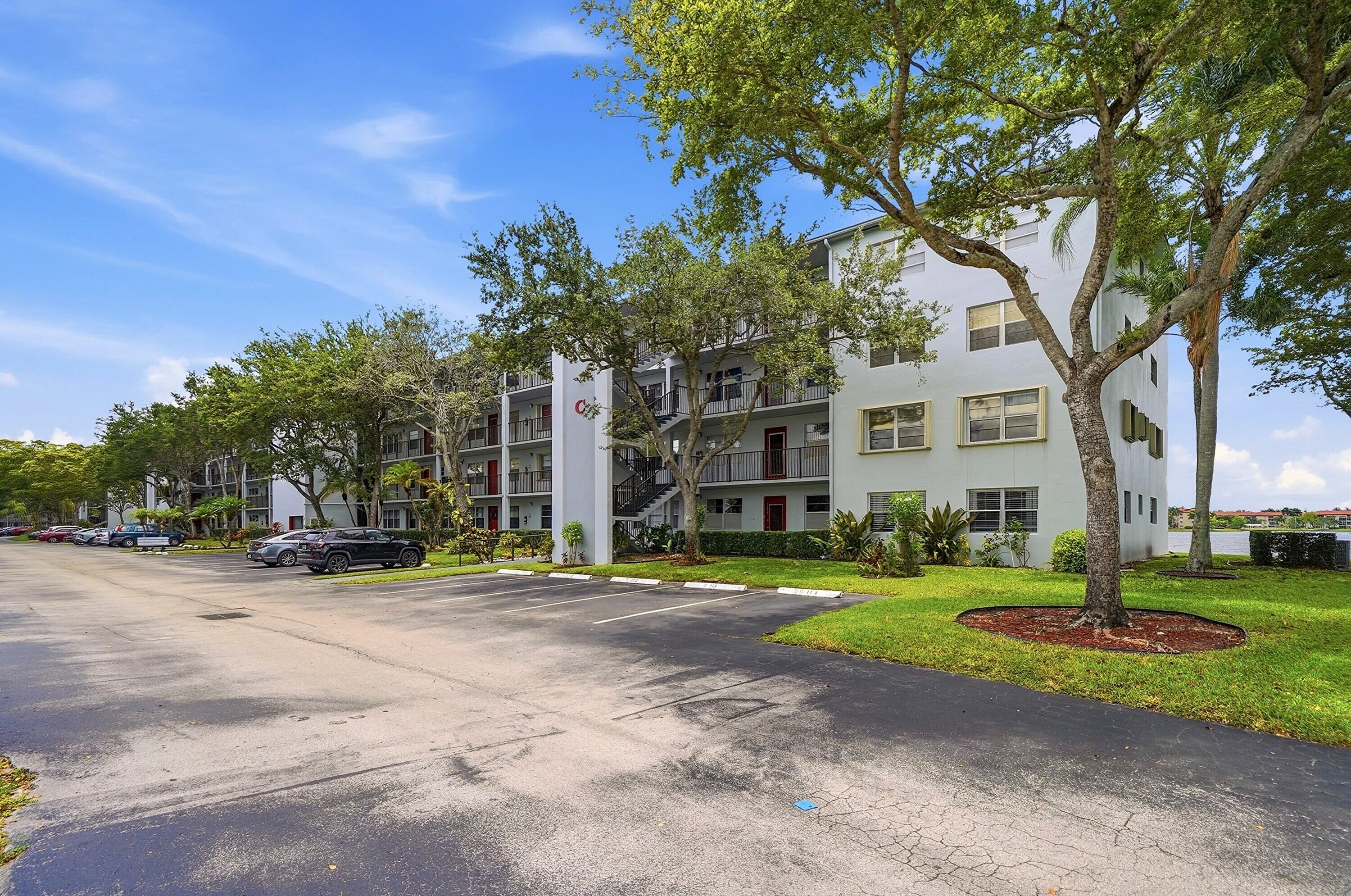 IVANHOE WEST AT CENTURY VILLAGE - Residential