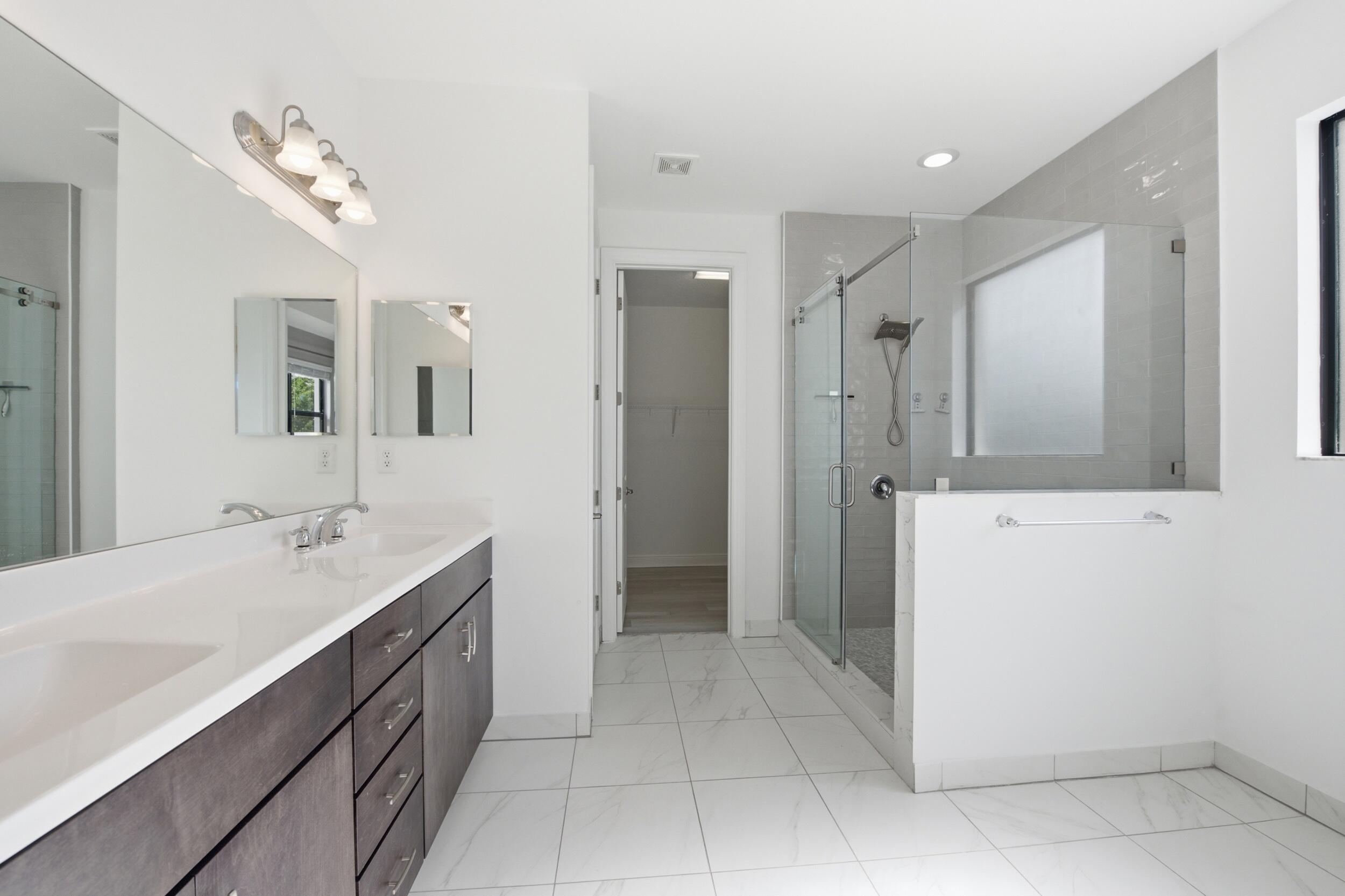 CORAL LAGO - Residential