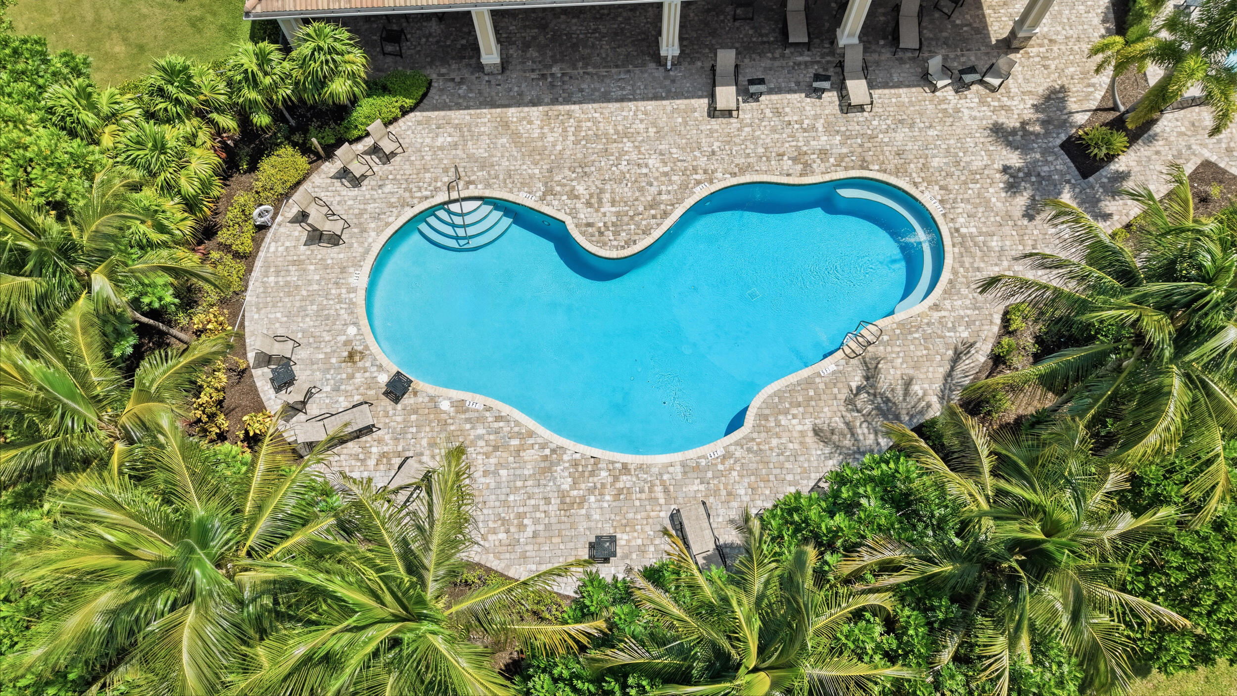 CORAL LAGO - Residential