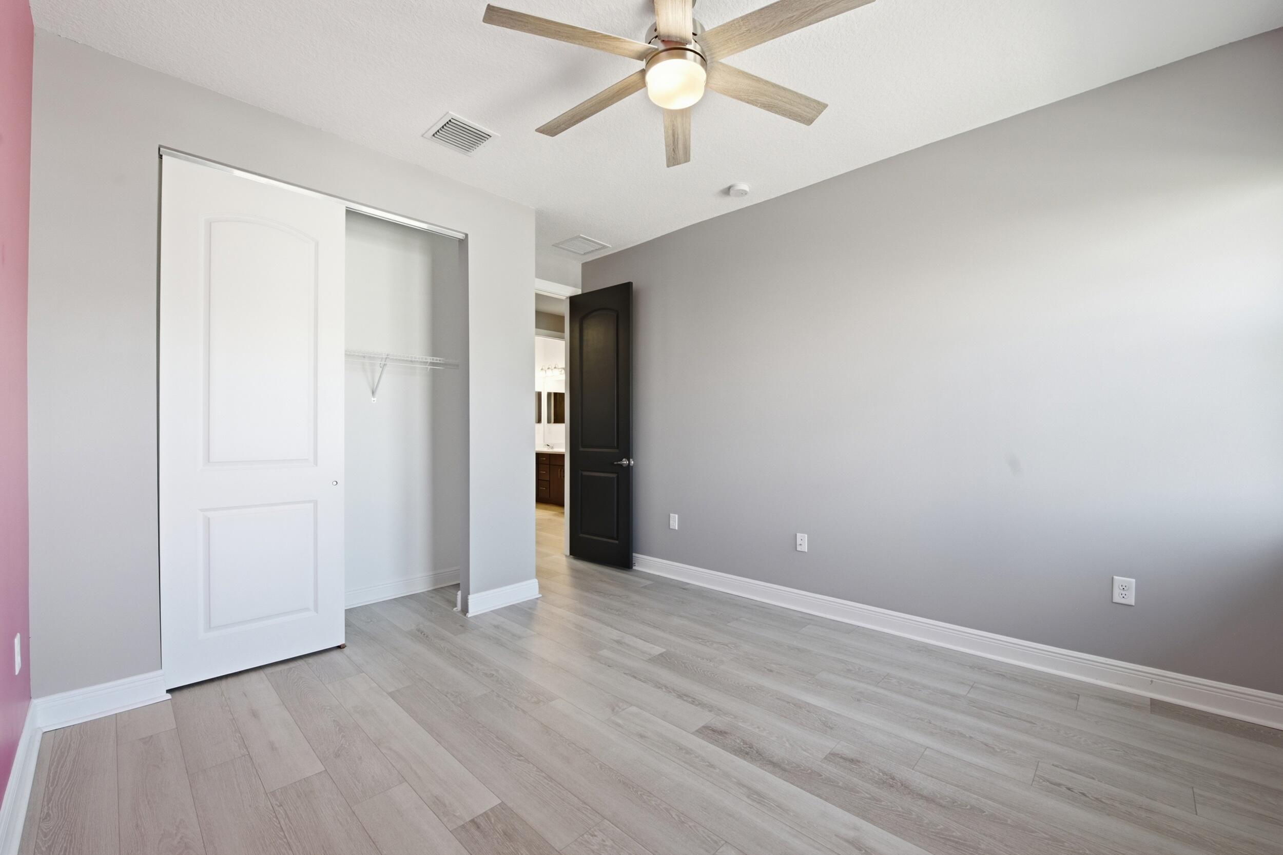 CORAL LAGO - Residential