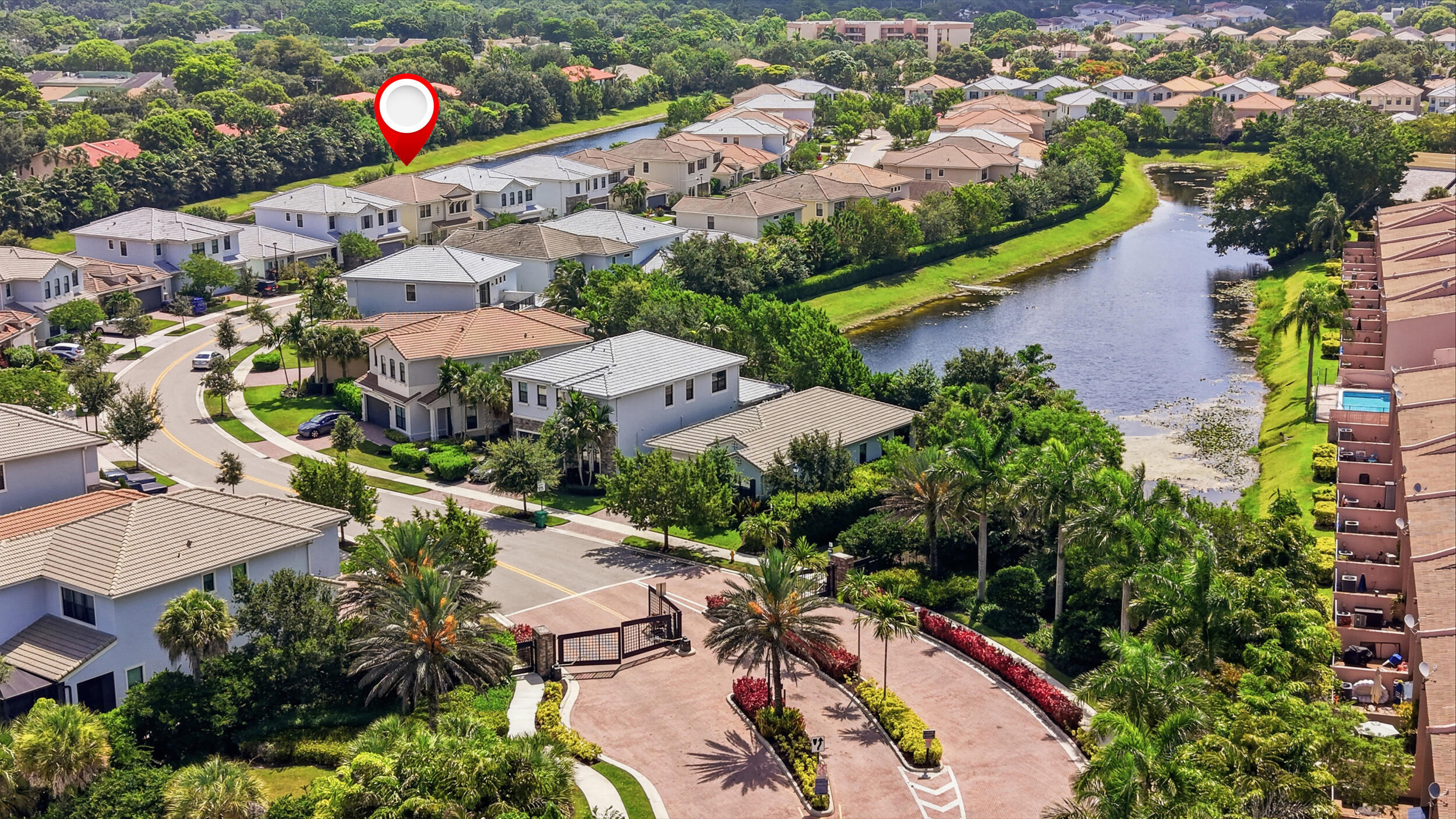 CORAL LAGO - Residential