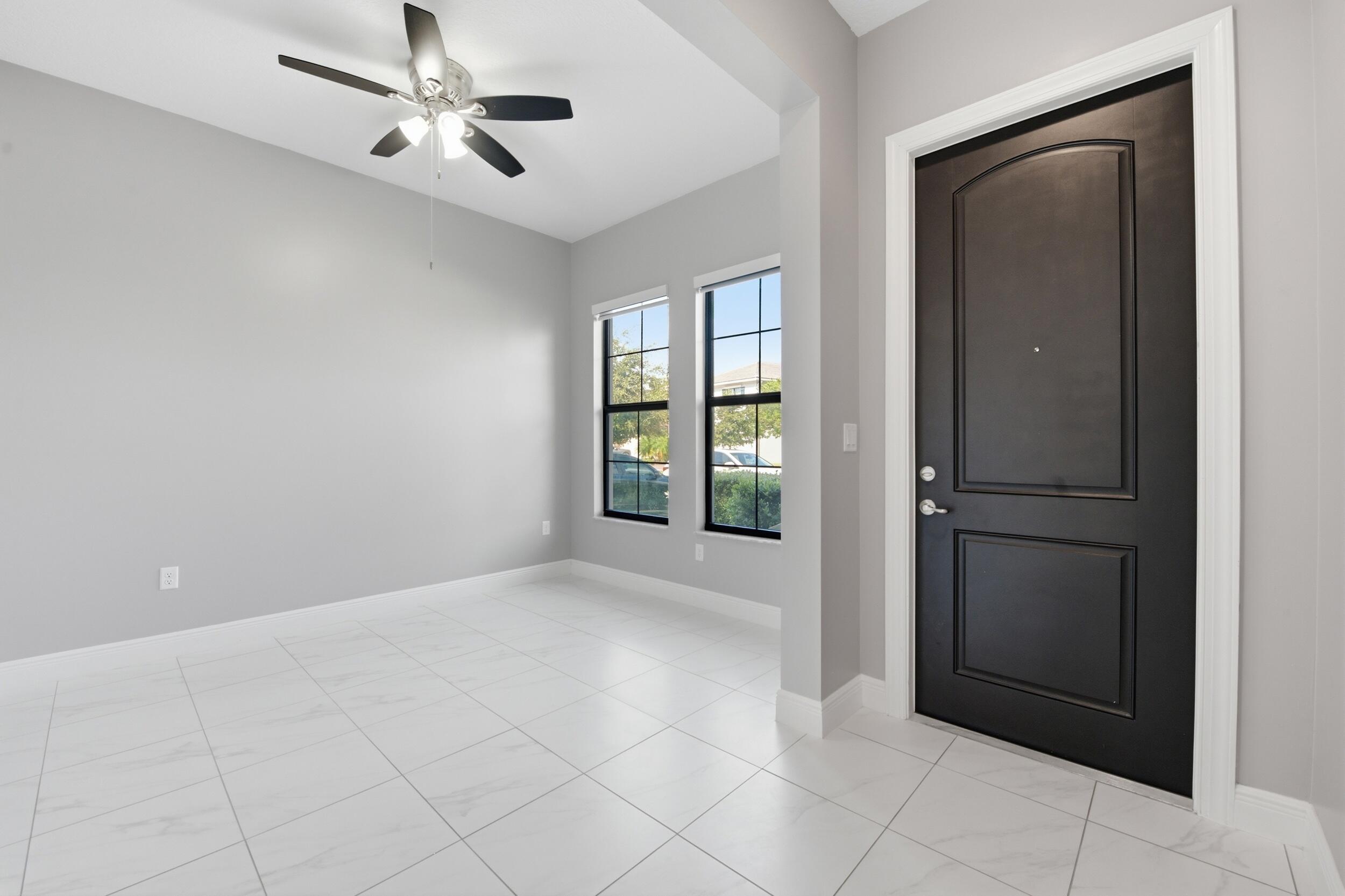 CORAL LAGO - Residential