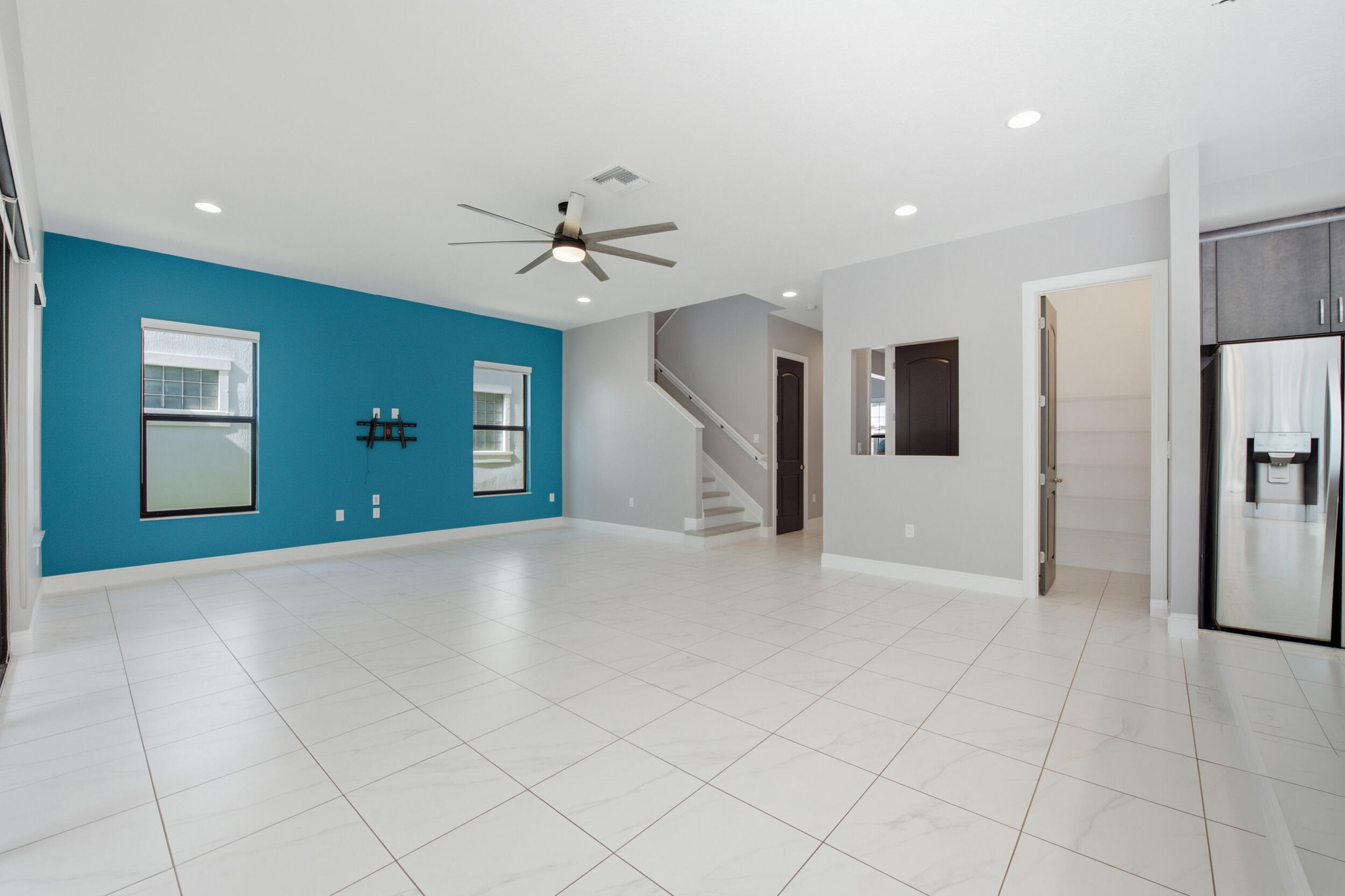 CORAL LAGO - Residential