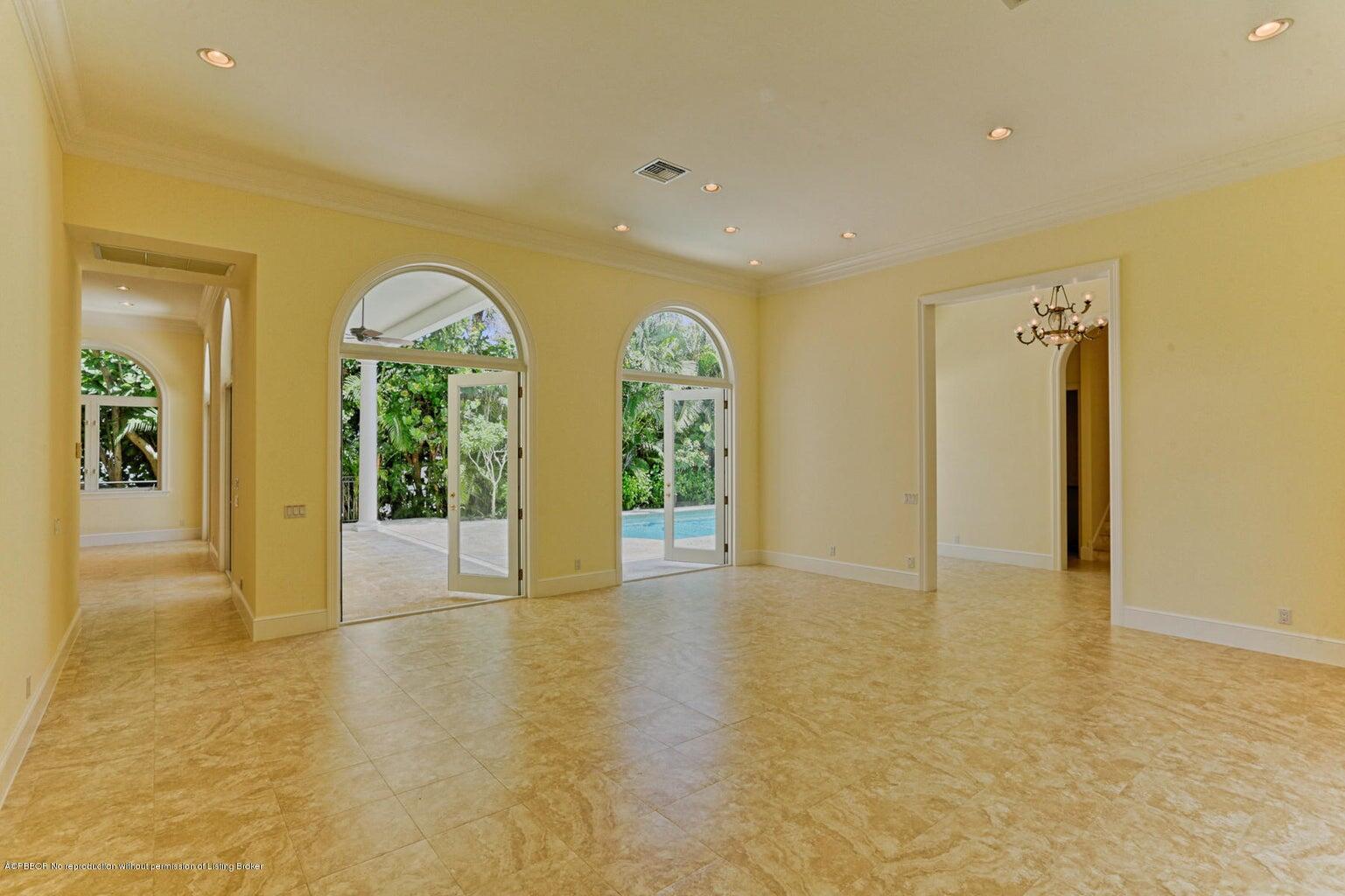 ESPLANADE ESTATES - Residential