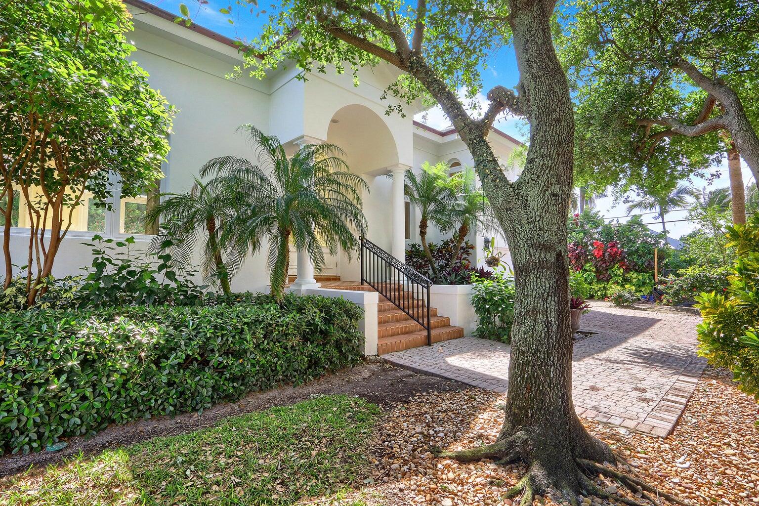 ESPLANADE ESTATES - Residential