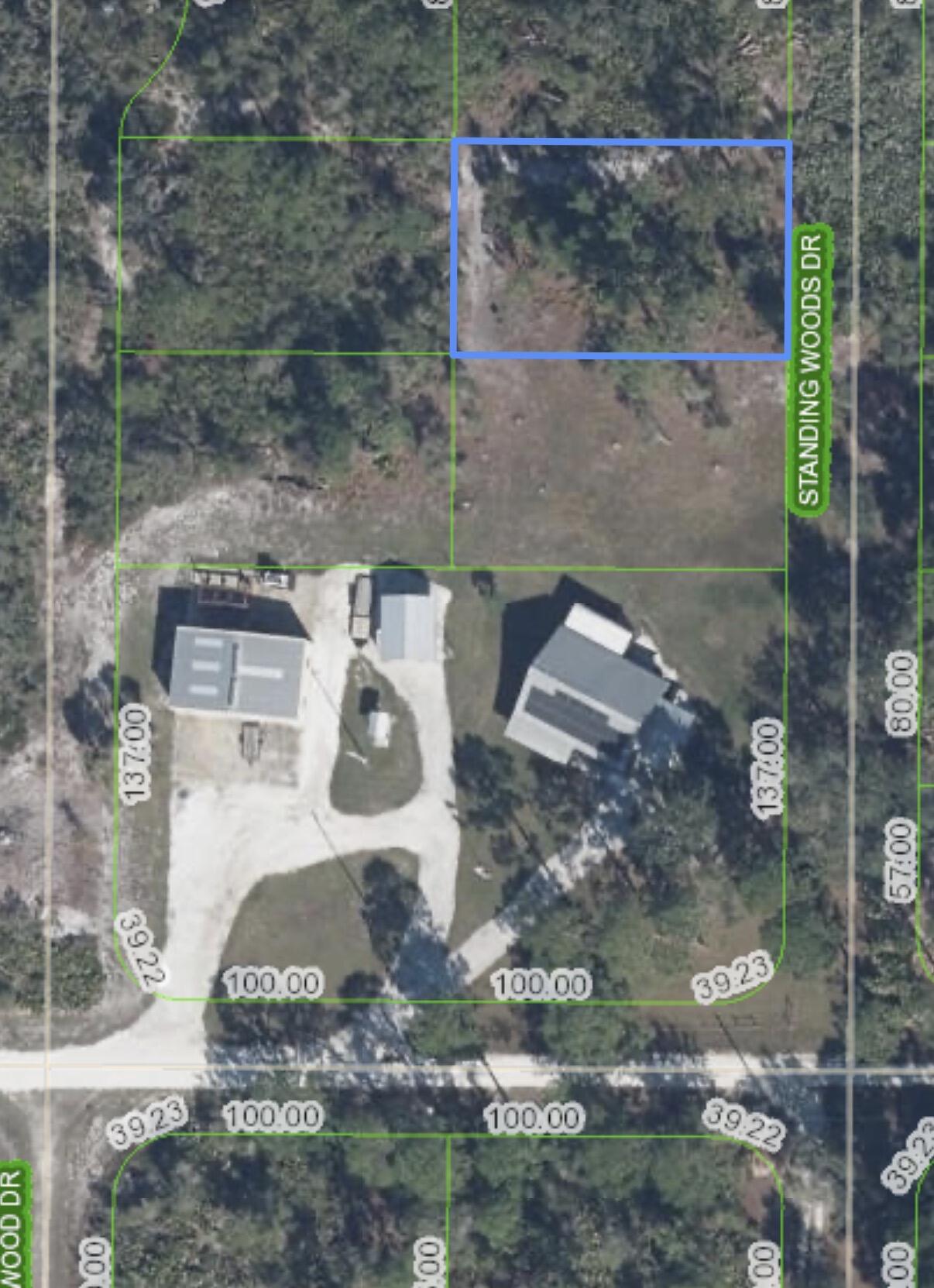 Amazing lot for sale,. Zone for Constructions, Modular Homes or Containers Homes. Lot size 10,000 sqt (1/4acres). This wont last long. House build next door , all utilities available in the area. NO HOA.