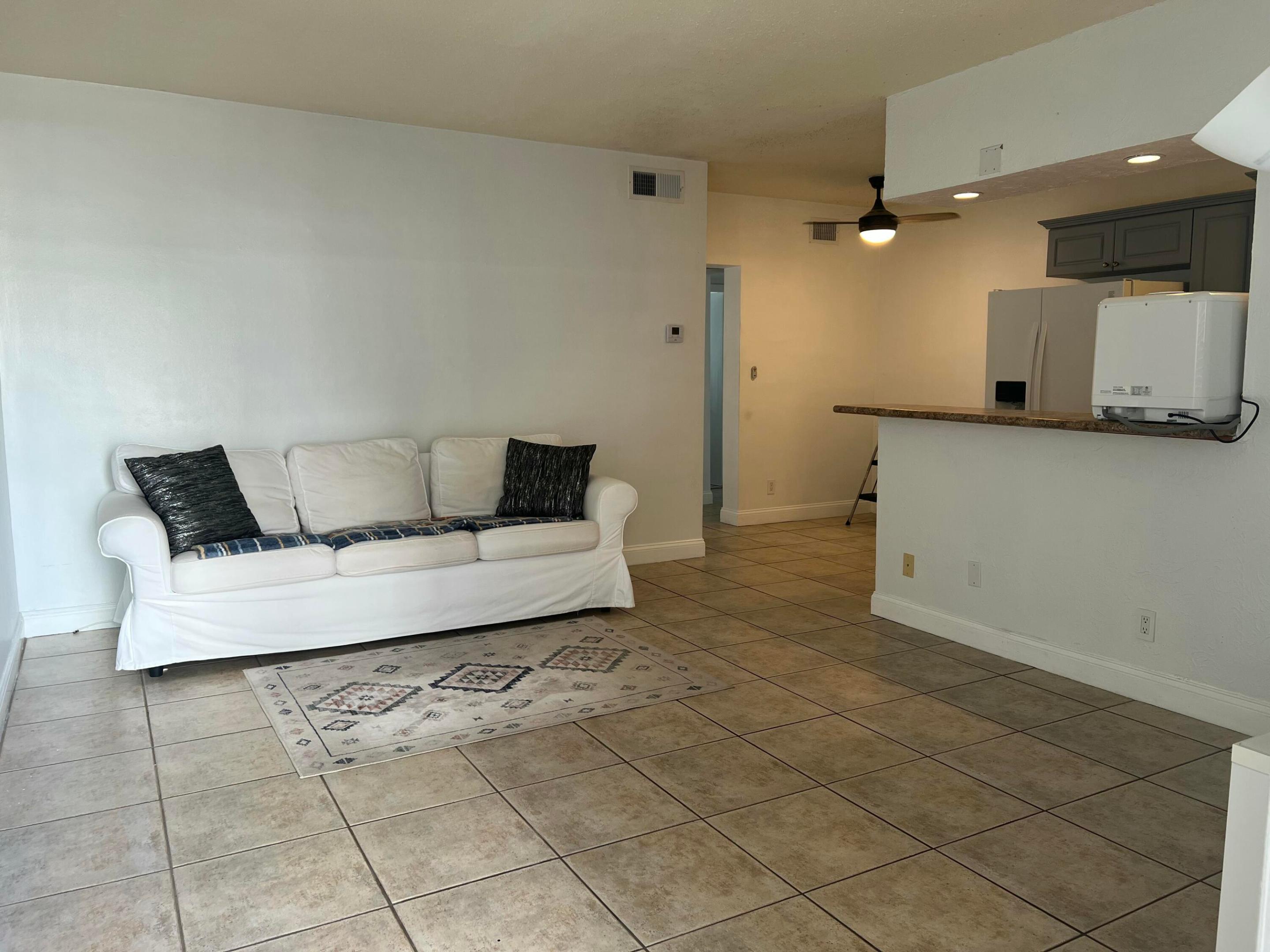 WATERWAY @ HOLLYWOOD BEACH CONDO - Residential Lease