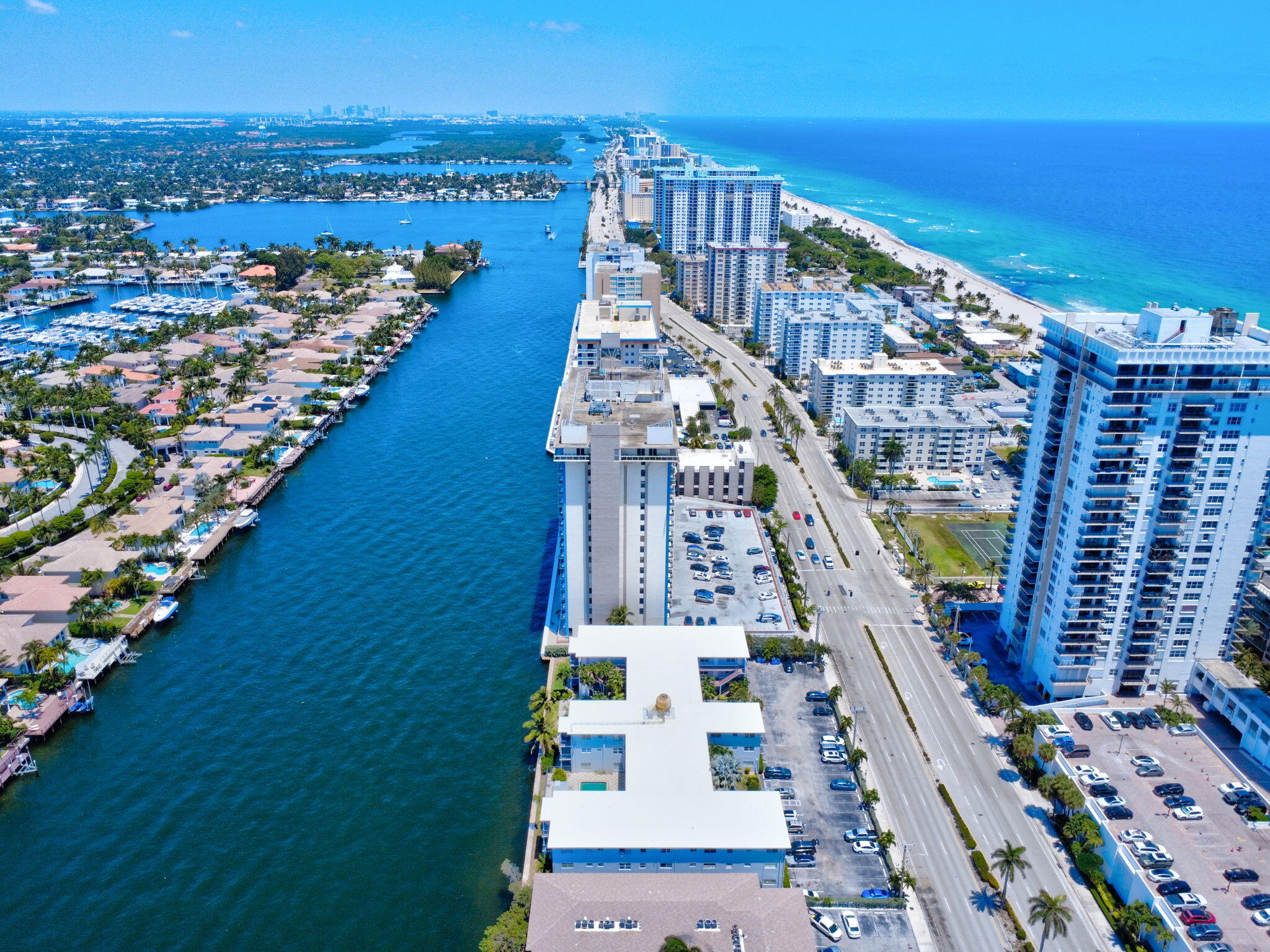 WATERWAY @ HOLLYWOOD BEACH CONDO - Residential Lease