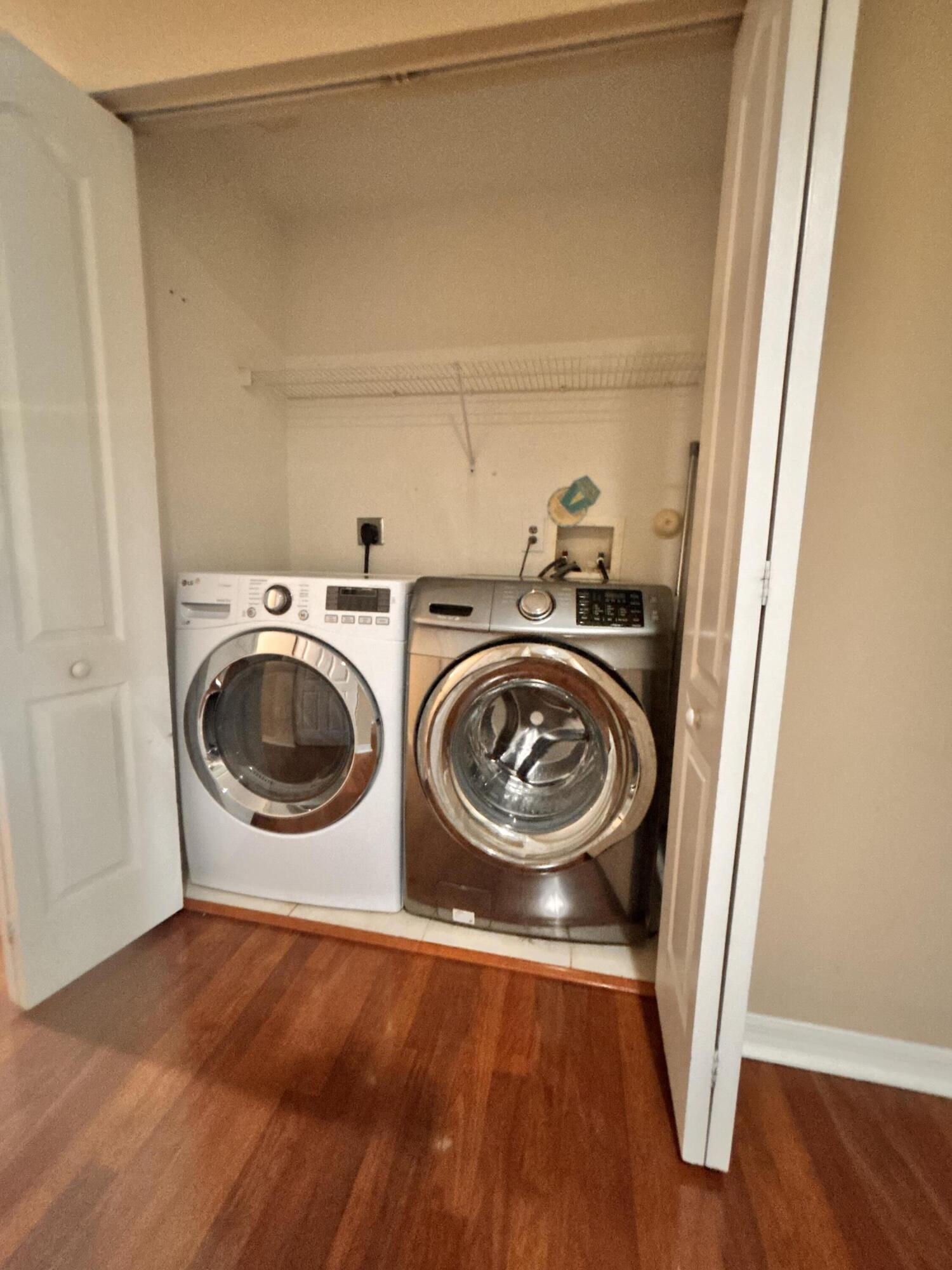 SEMINOLE ESTATES & TOWNHOMES - Residential Lease