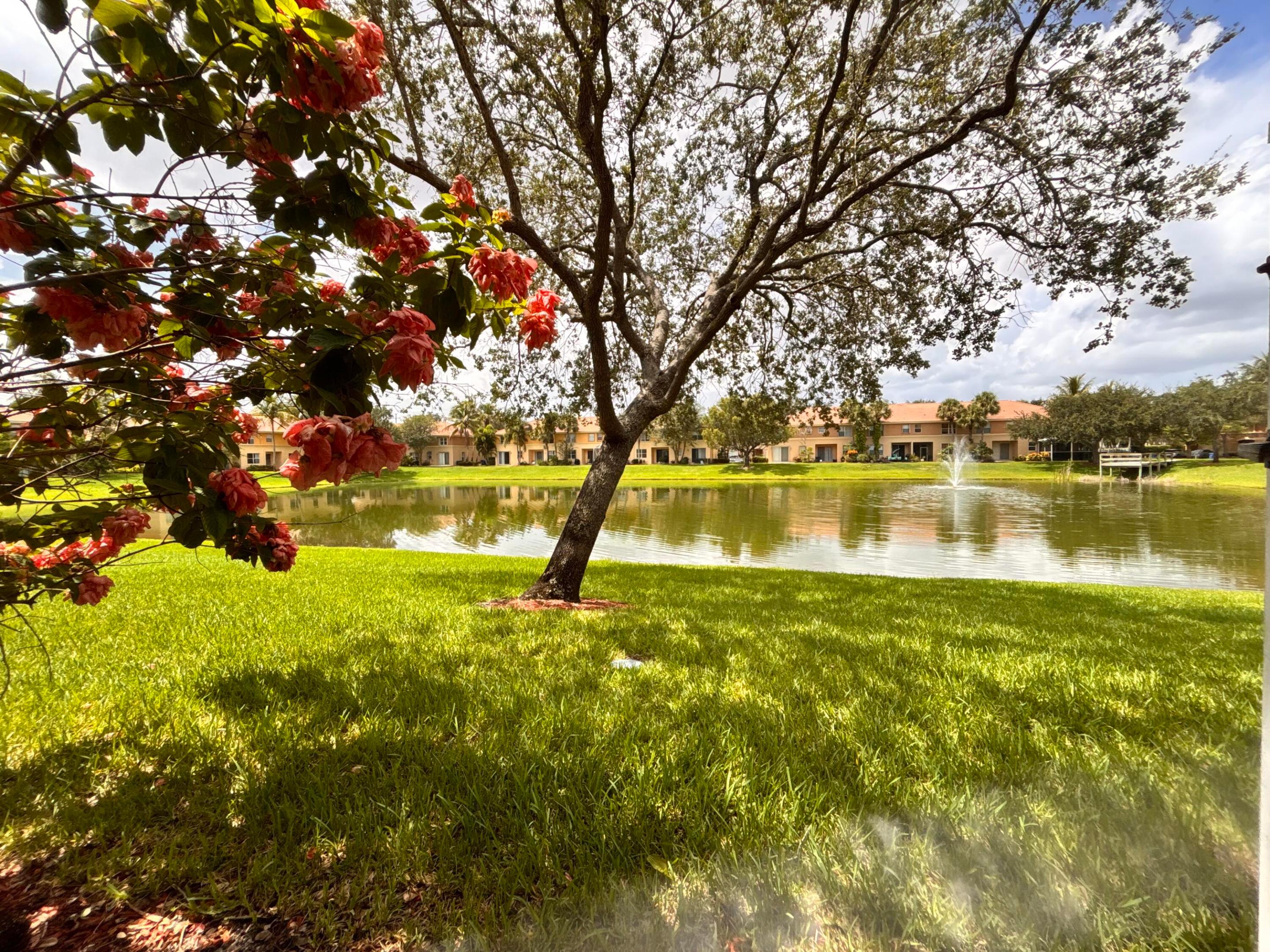 SEMINOLE ESTATES & TOWNHOMES - Residential Lease