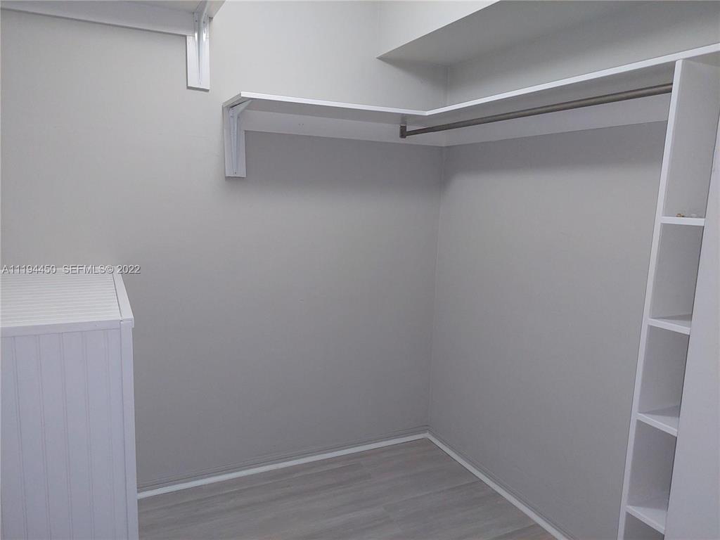 CARAVEL CONDOMINIUM APARTMENTS - Residential Lease