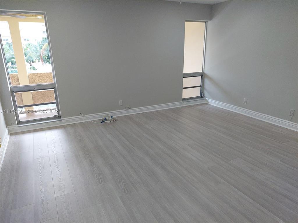 CARAVEL CONDOMINIUM APARTMENTS - Residential Lease