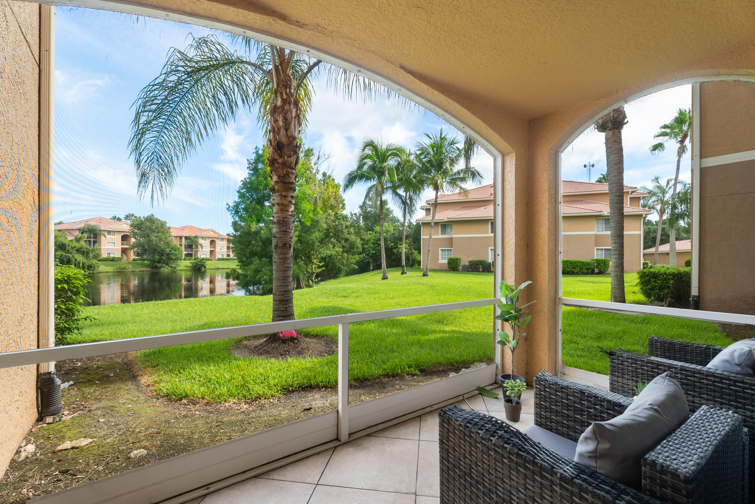 PORTOFINO AT JENSEN BEACH CONDO - Residential Lease