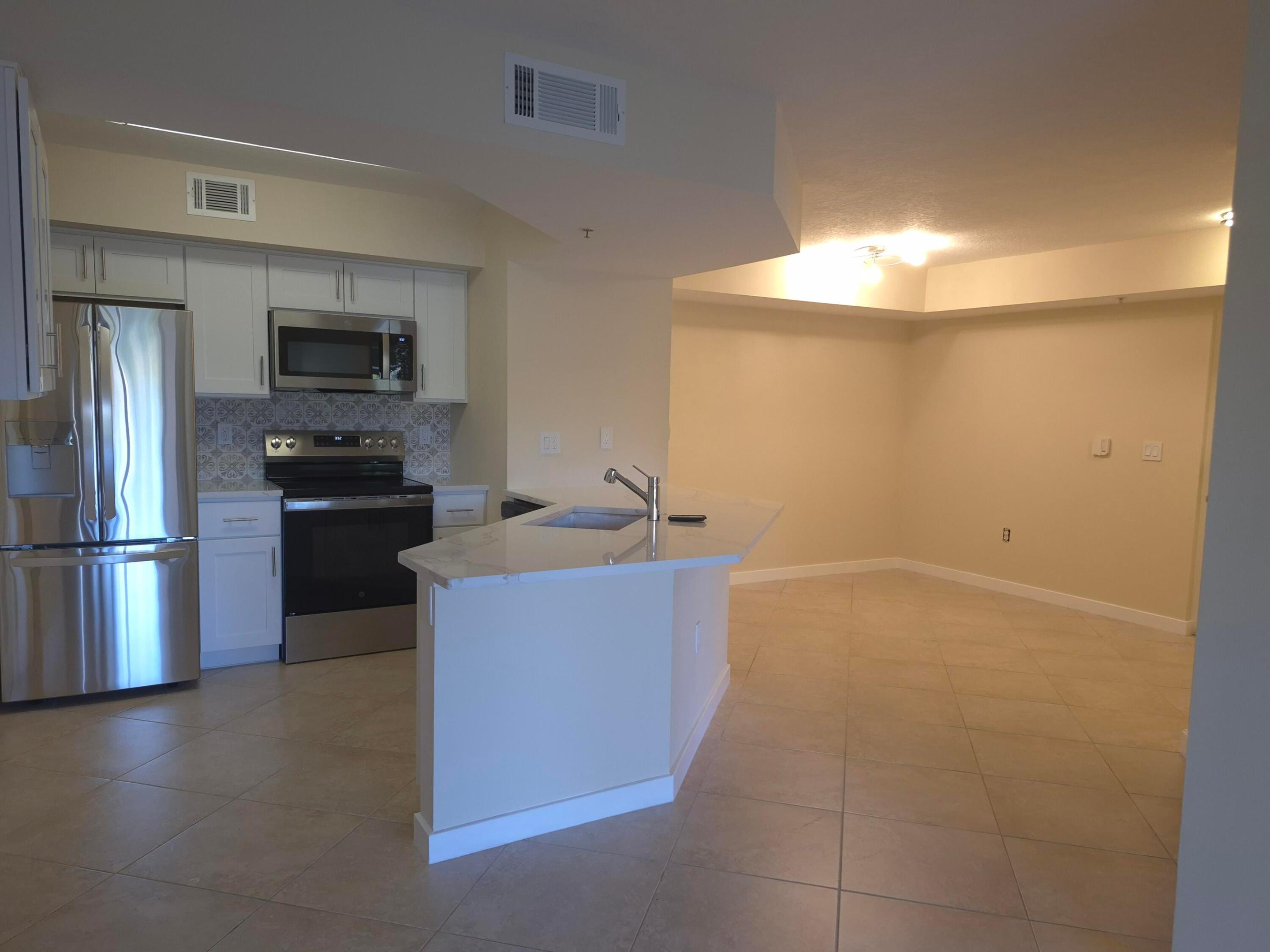 PORTOFINO AT JENSEN BEACH CONDO - Residential Lease