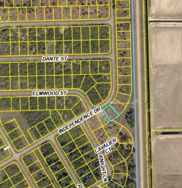 PORT LABELLE UNIT 13 - Land