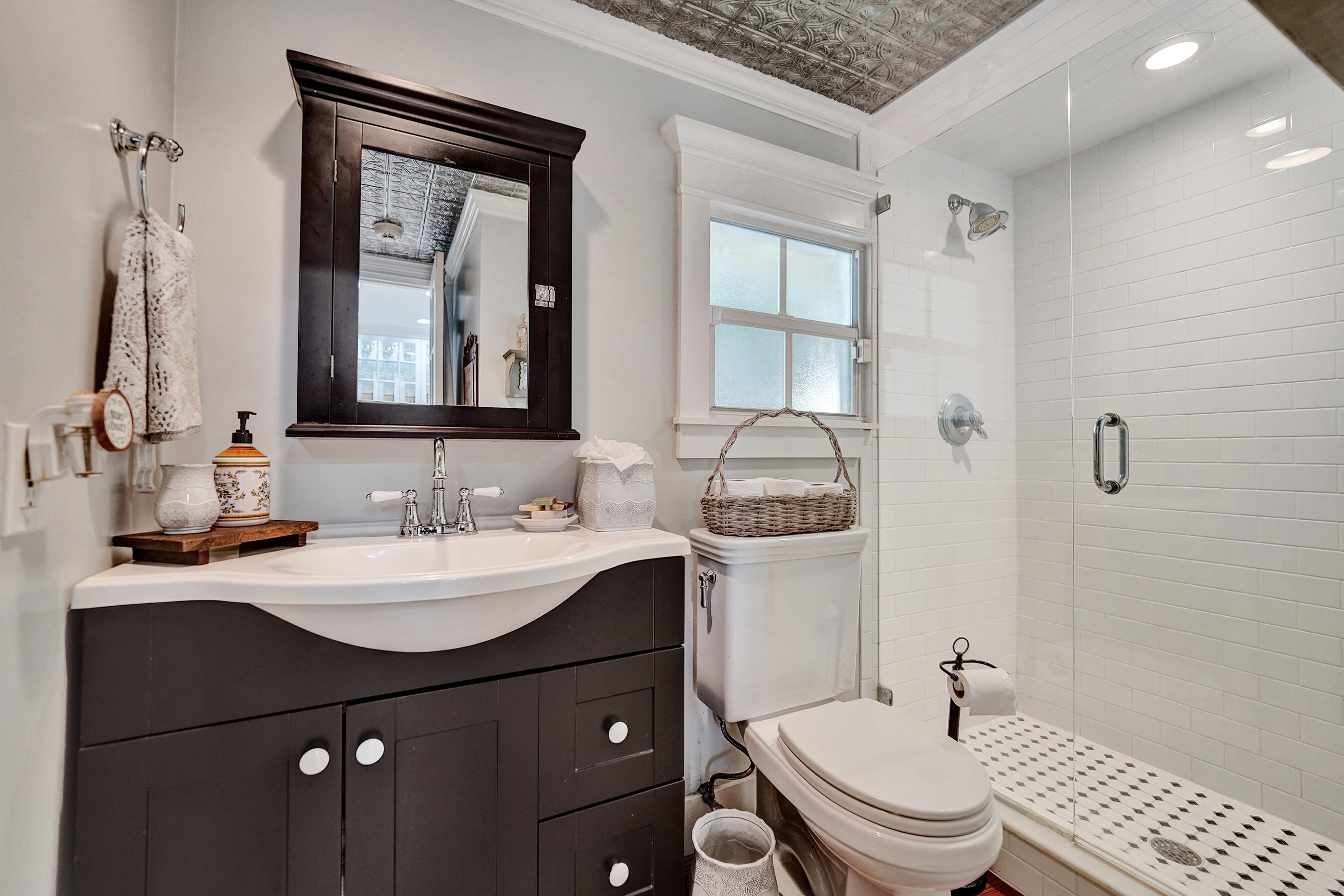 WAVERLY PLACE - Residential