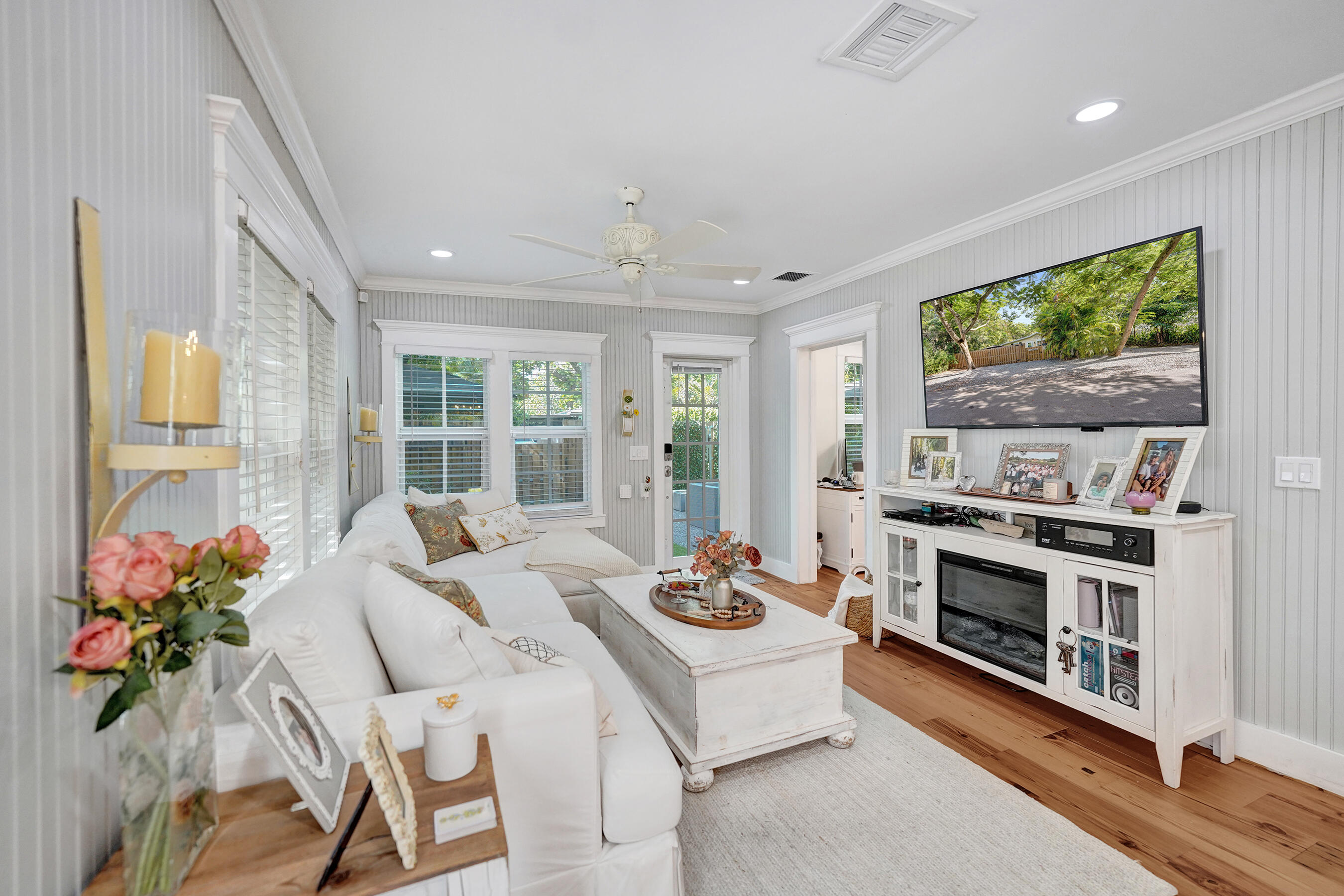 WAVERLY PLACE - Residential
