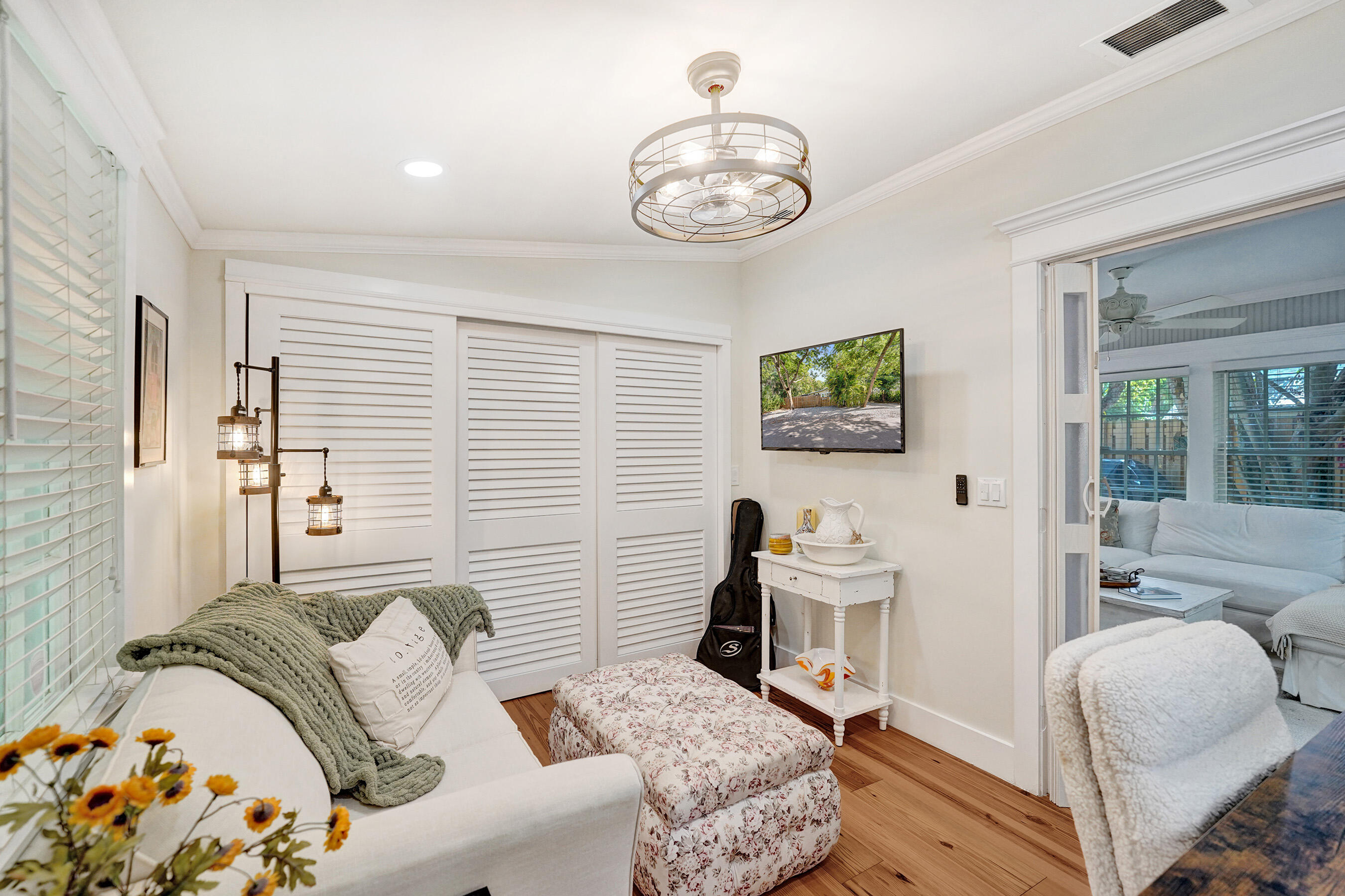 WAVERLY PLACE - Residential